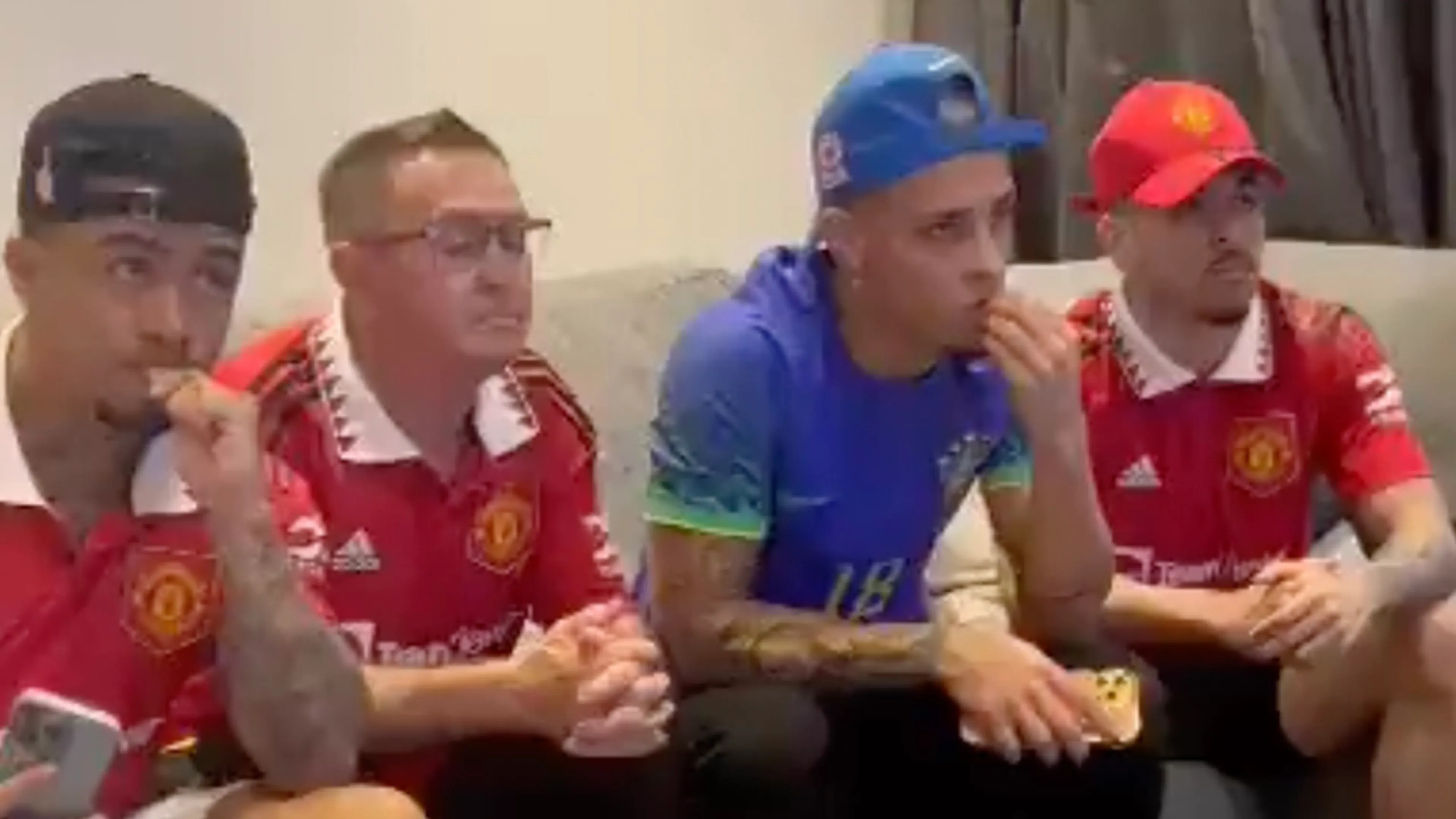 Uitzinnige vreugde bij Antony: Braziliaan hoort op live televisie dat hij bij WK-selectie zit 