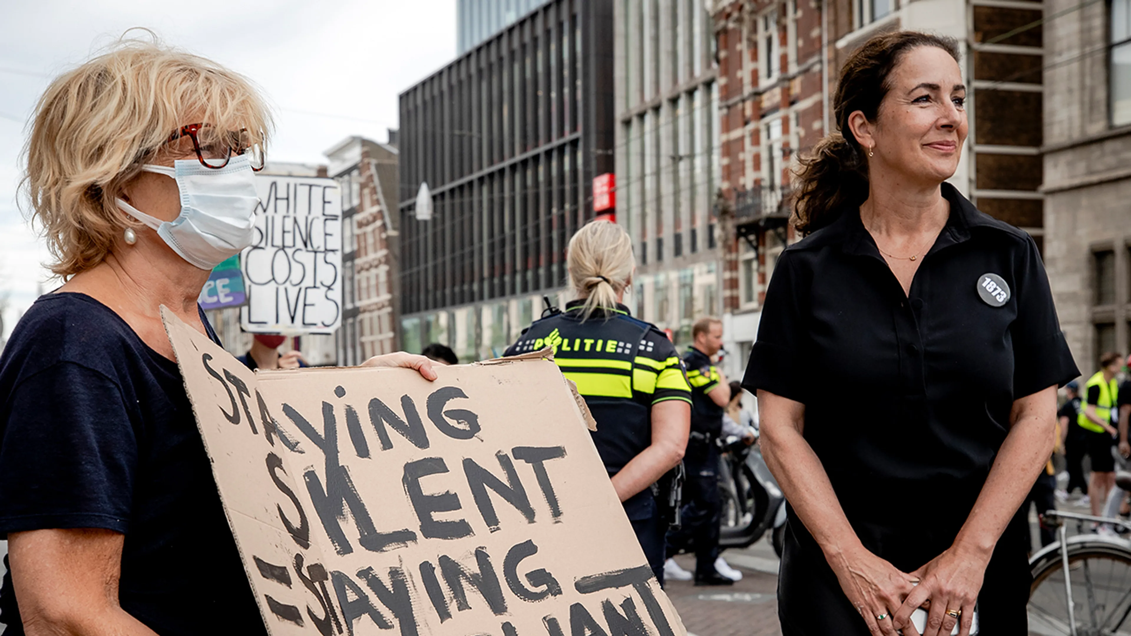 Burgemeester Halsema overdonderd door drukte op de Dam