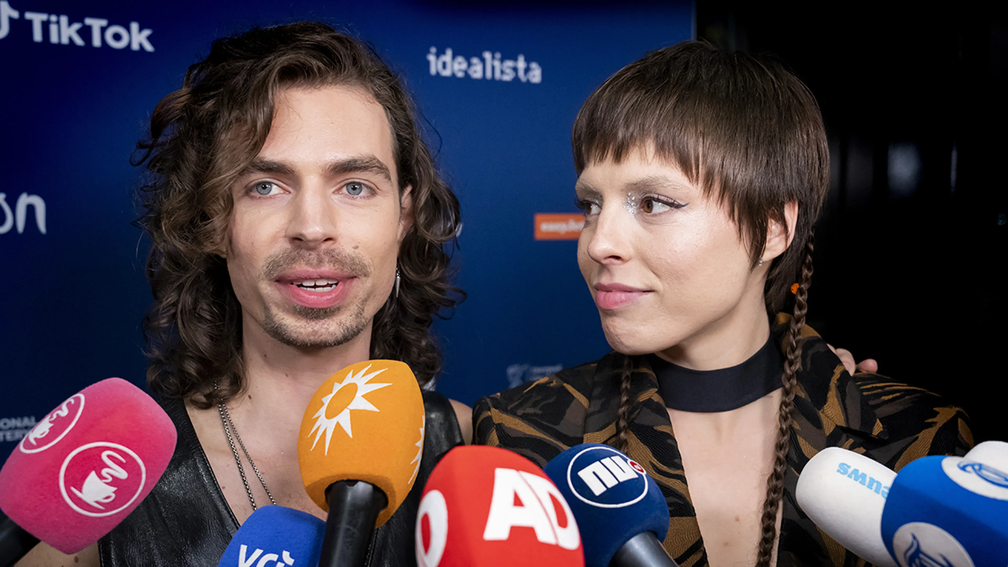 AVROTROS over uitschakeling Mia en Dion: 'Door enorme media-aandacht werd het moeilijk'
