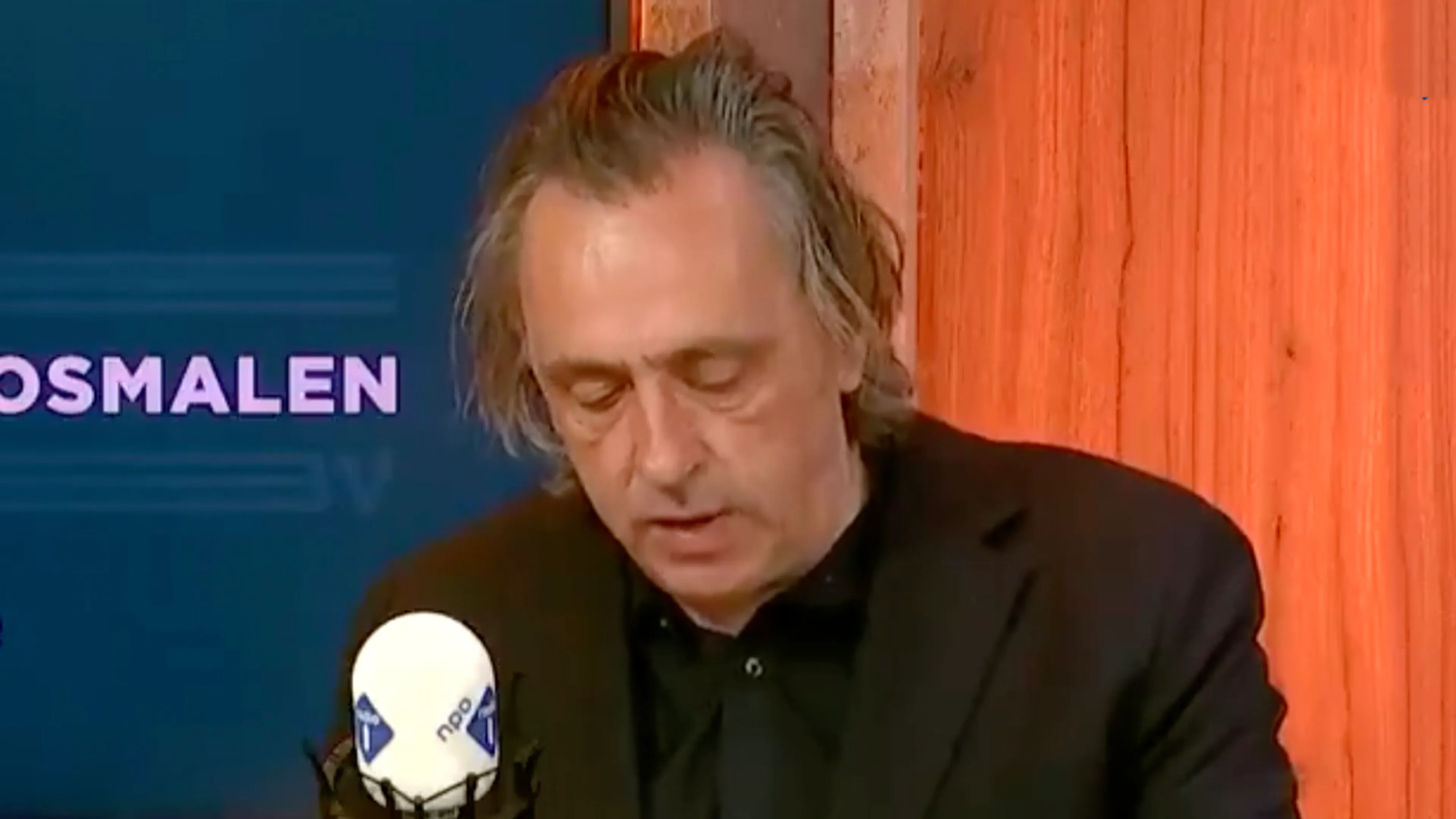 VIDEO: Marcel van Roosmalen afgekapt tijdens open sollicitatie op Radio 1