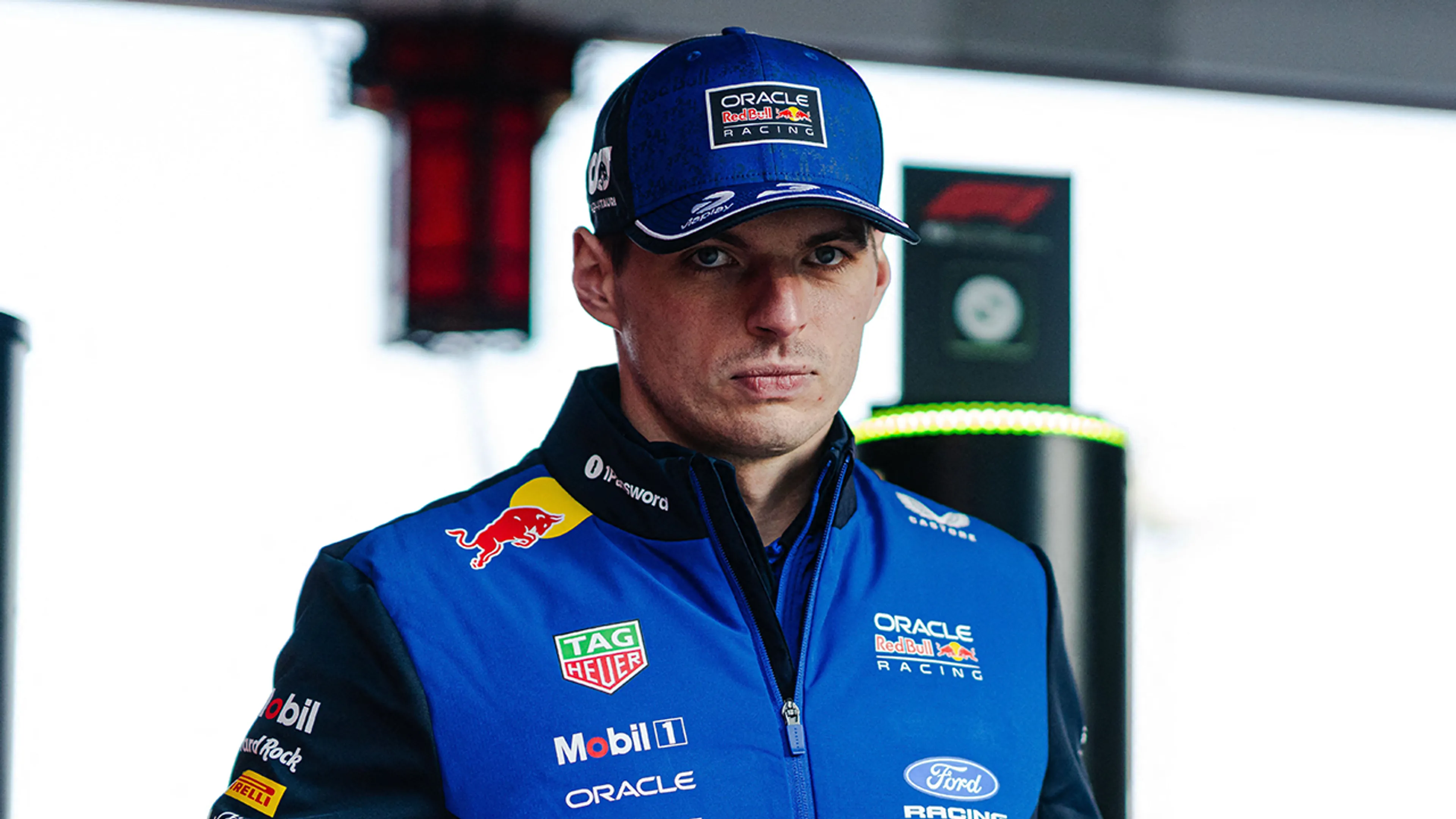 Max Verstappen spreekt van 'rampdag' na pijnlijke start in China: 'Dat was het grootste probleem'