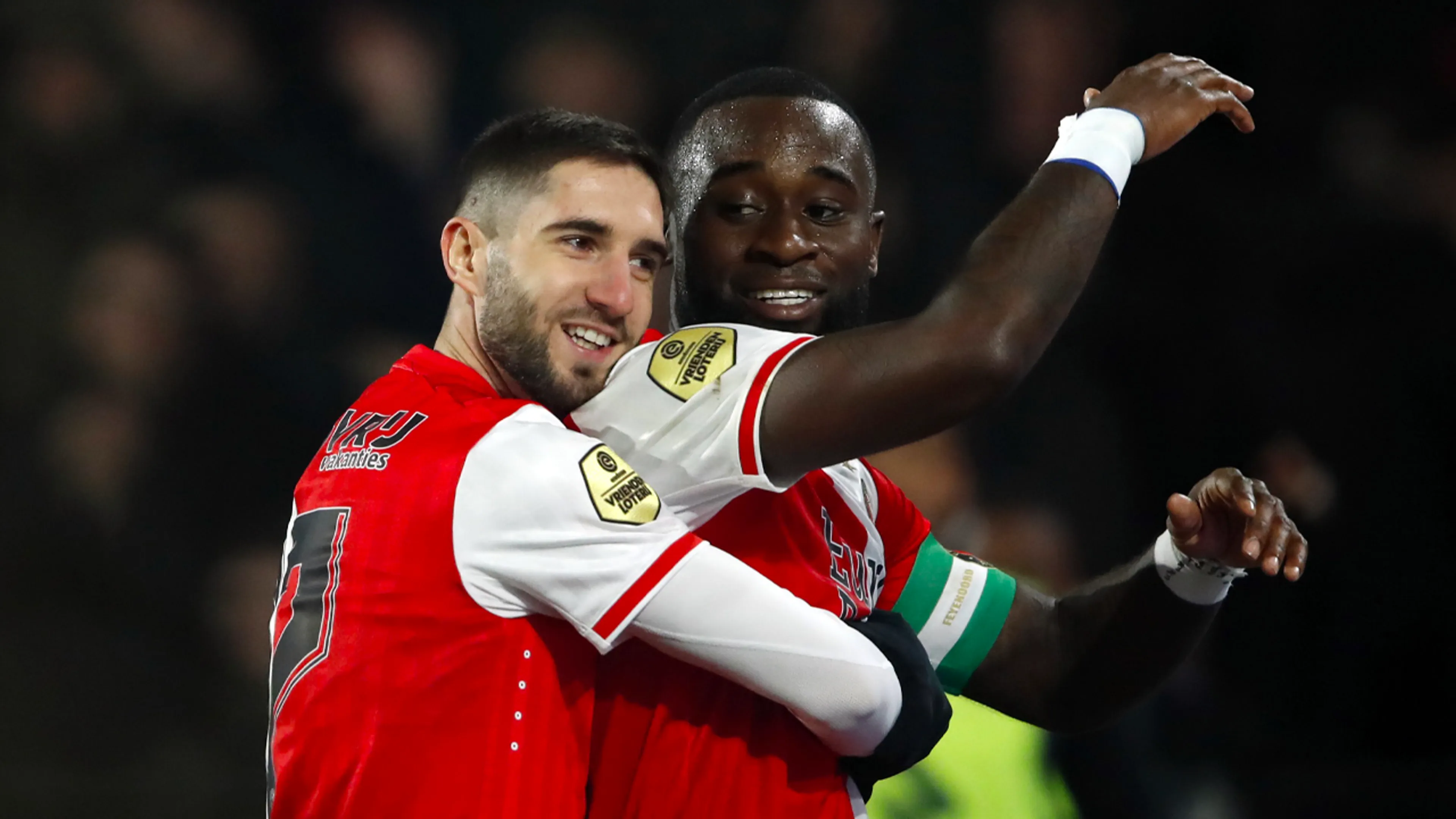 Hancko en Geertruida bezorgen Feyenoord winst in stadsderby met Sparta