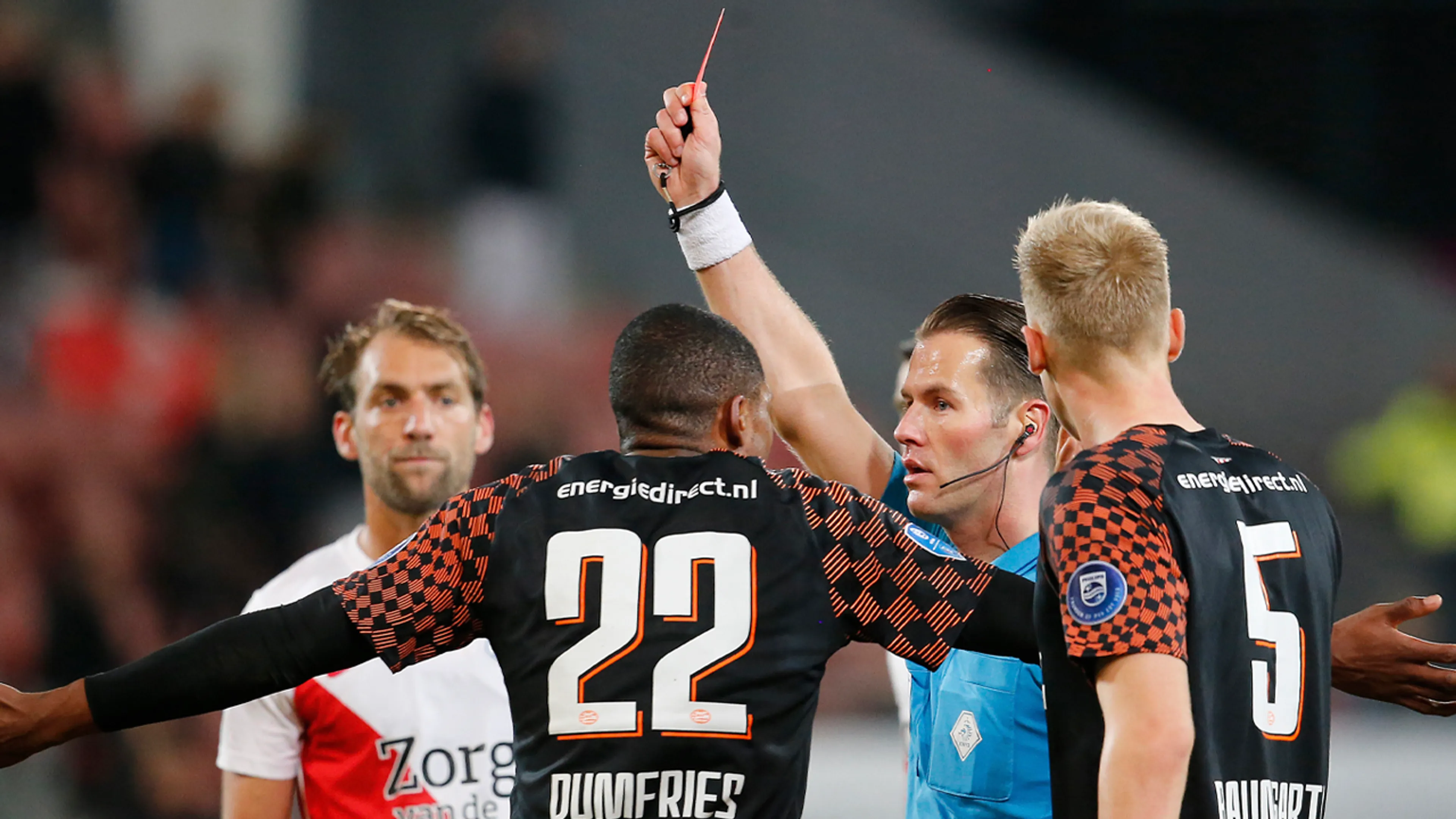 Rood PSV lijdt bij FC Utrecht eerste nederlaag