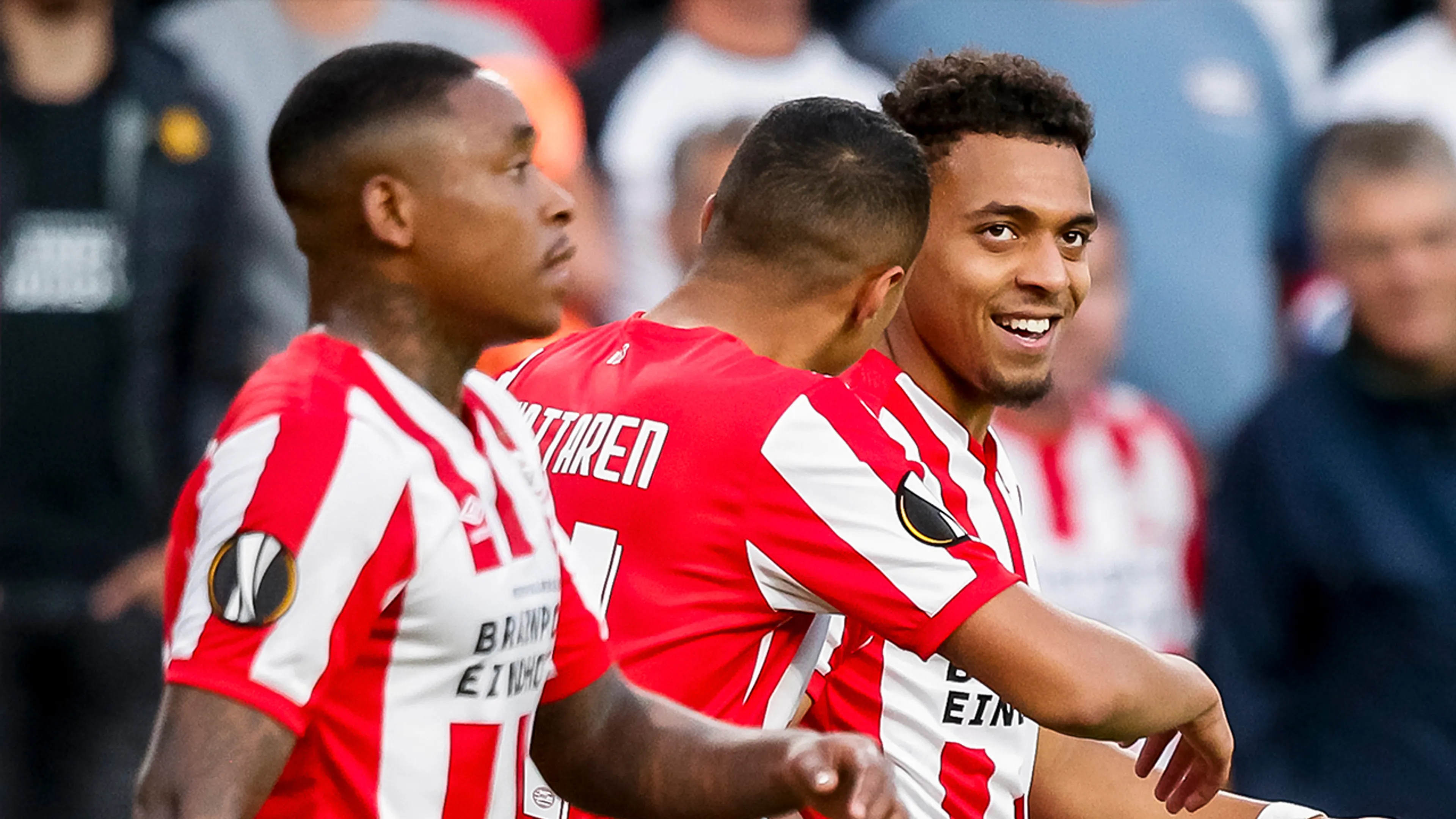 Malen, Bergwijn en Ihattaren ontbreken bij PSV tegen AZ
