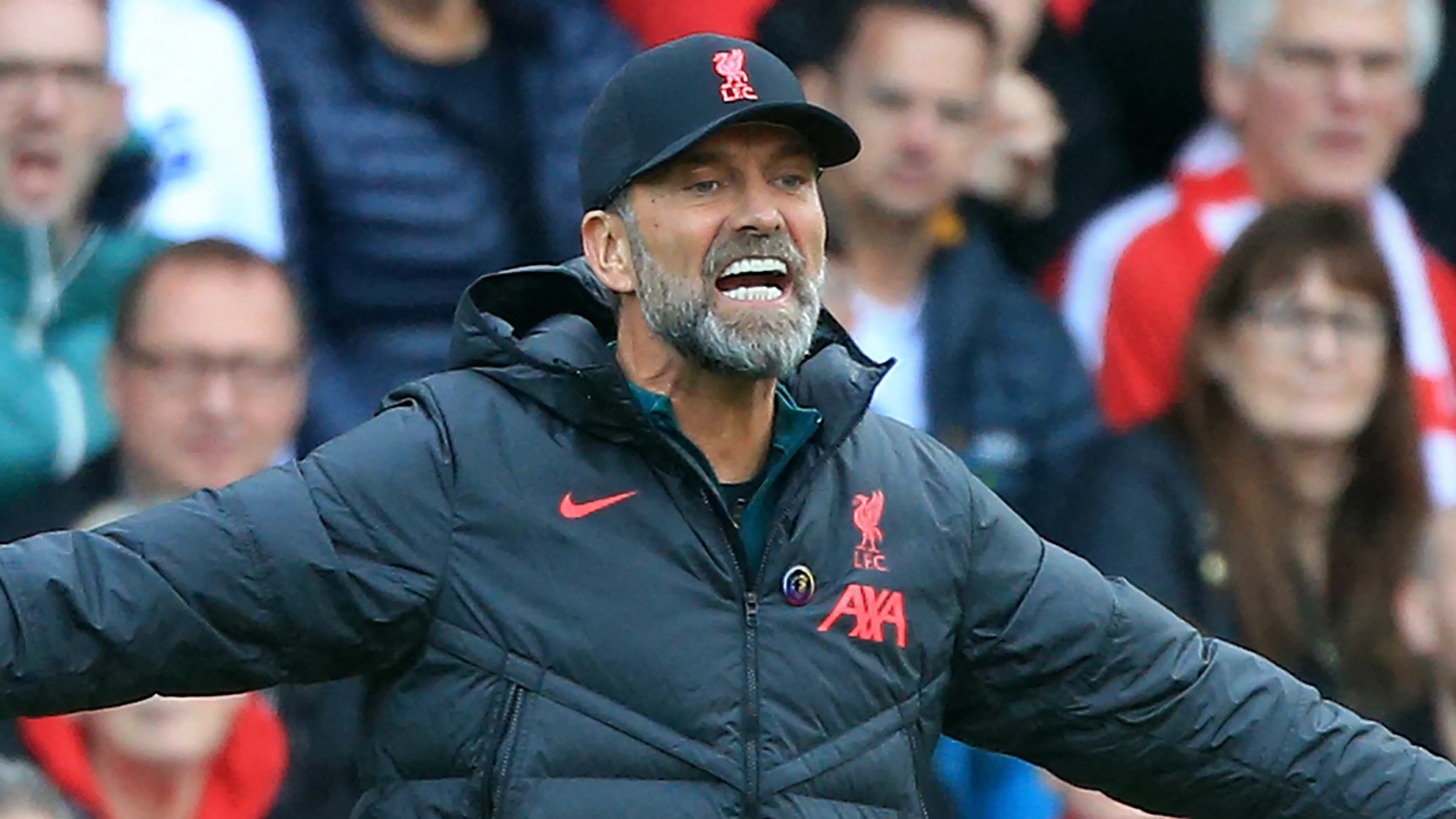 Liverpool beleeft dramatische generale voor Ajax met verlies tegen hekkensluiter 