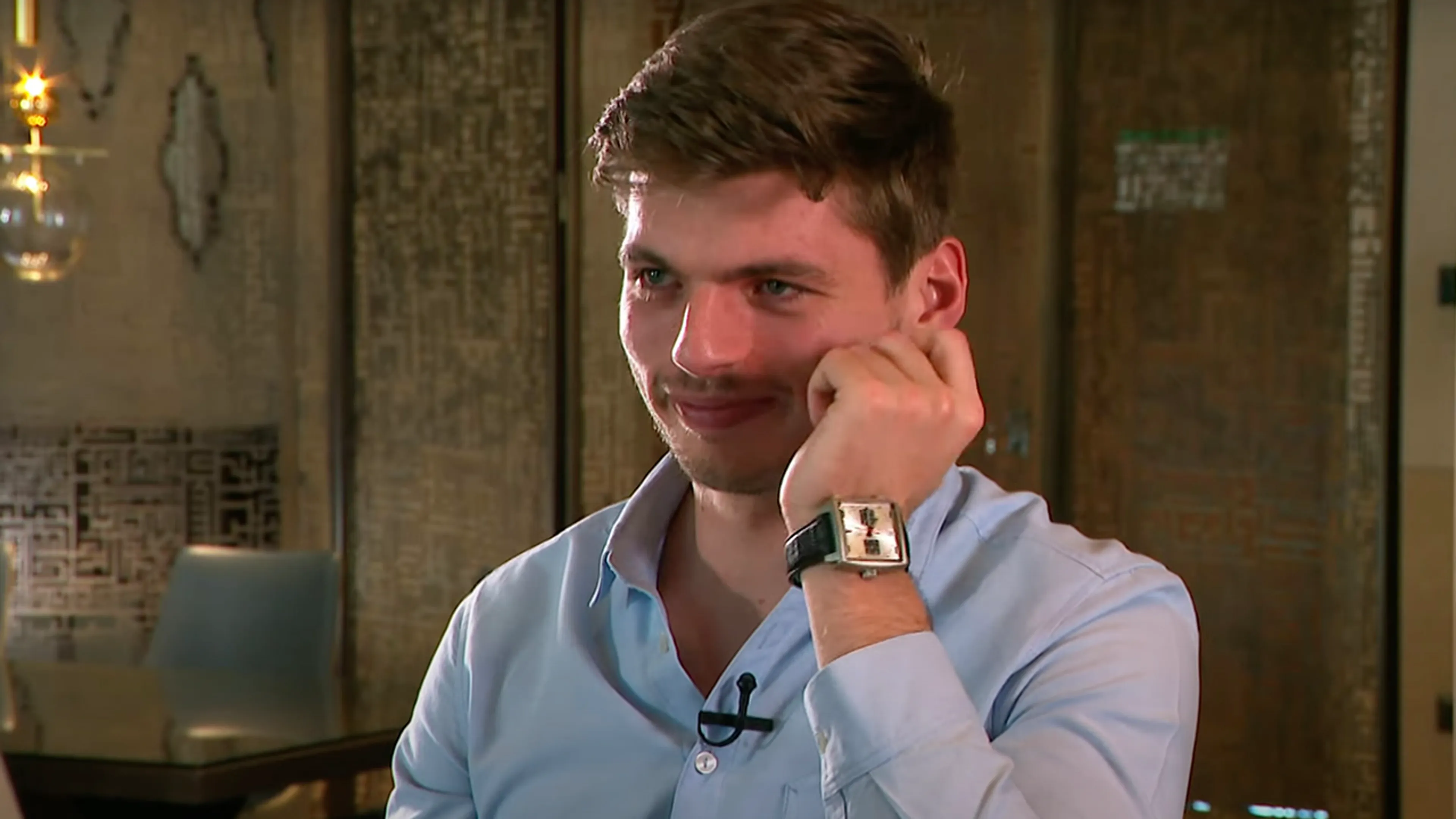 Max Verstappen in tranen tijdens prachtig eindejaars interview met Olav Mol