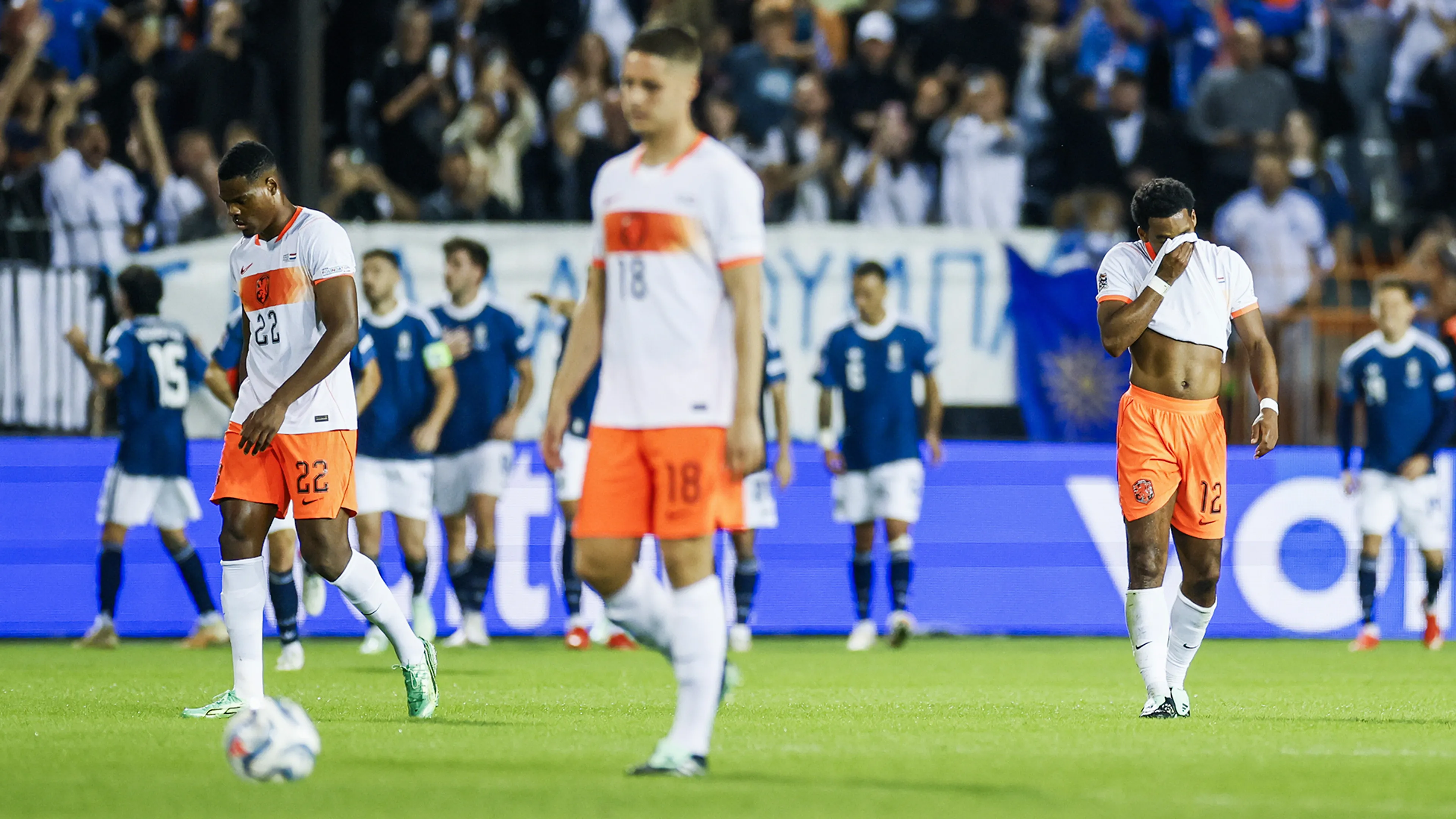 Videogoal: Nederlands elftal na 23 minuten op achterstand in Nations League-duel tegen Griekenland