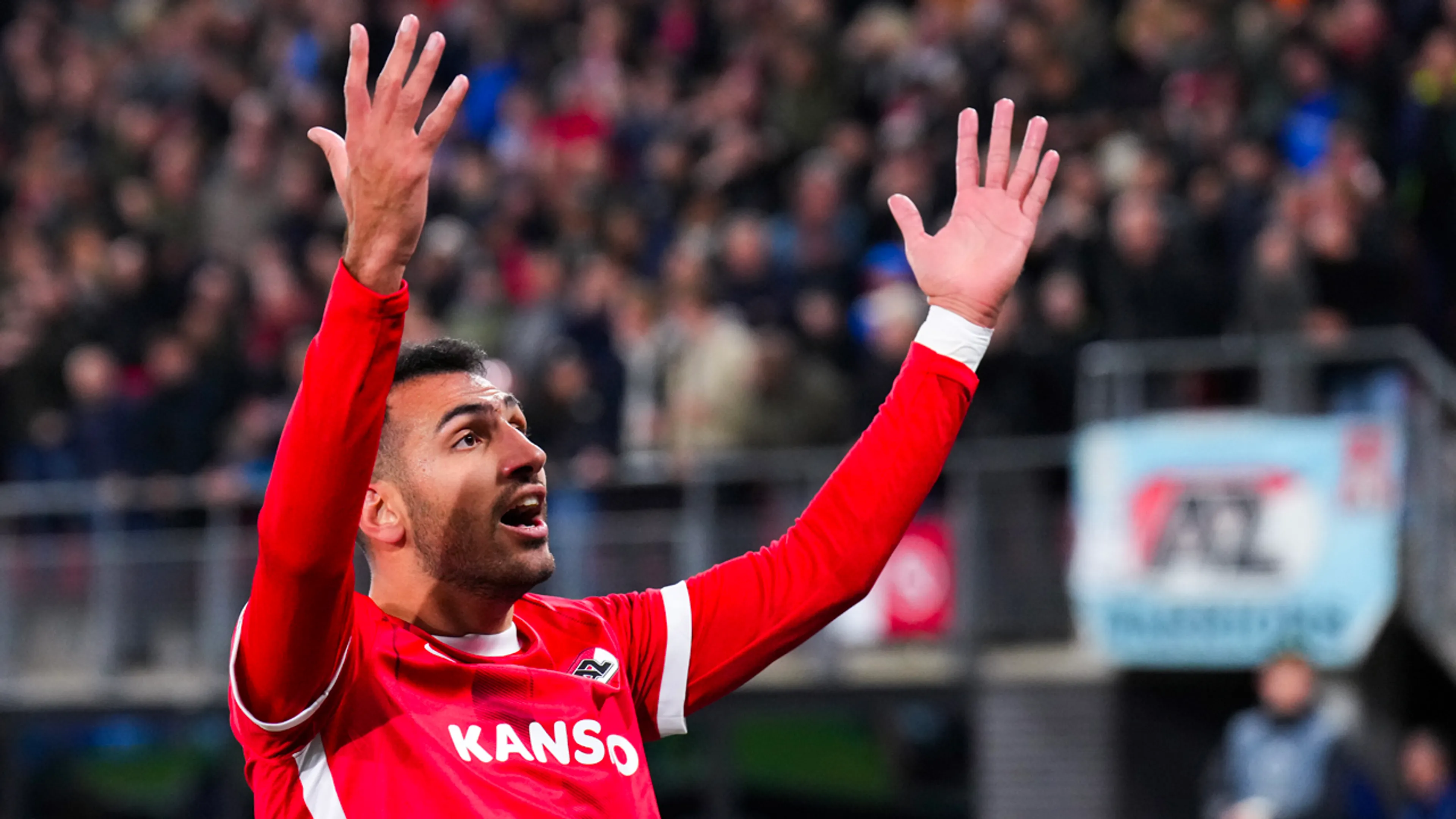 AZ verslaat Lazio opnieuw en bereikt kwartfinale Conference League