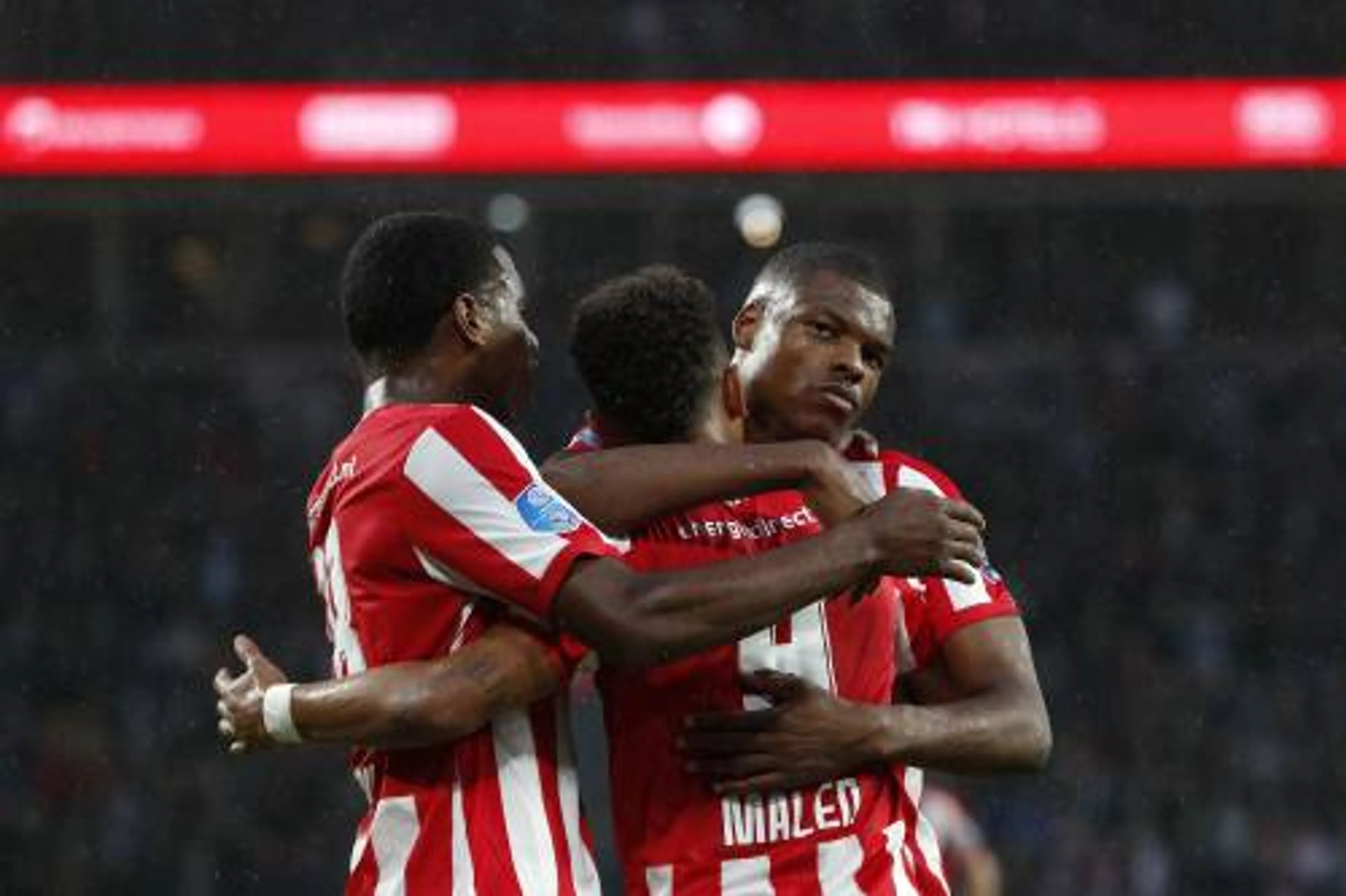 PSV zoekt problemen op tegen FC Groningen