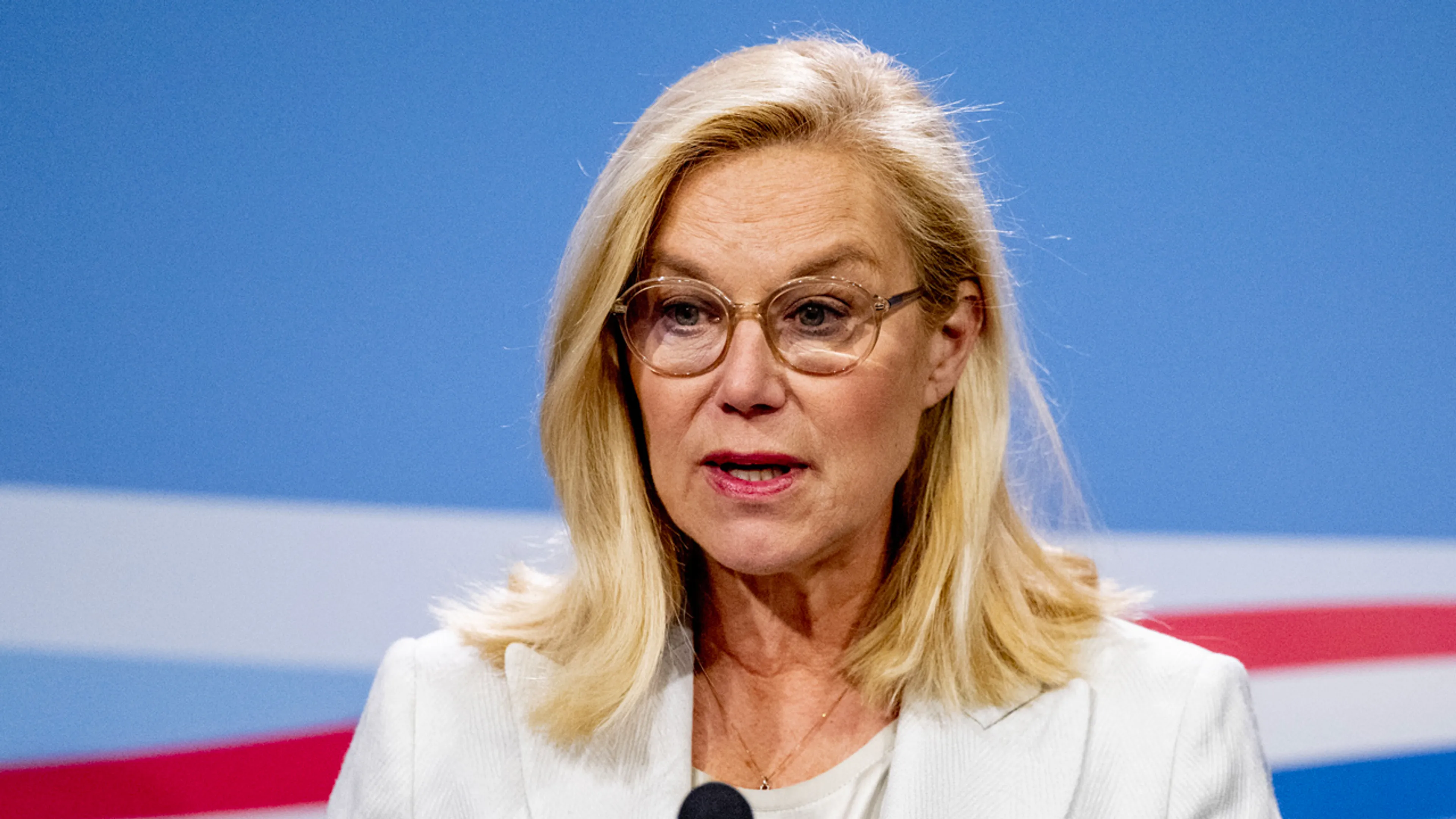 Kaag: 'We moeten beseffen dat we samen stukje armer zullen worden'