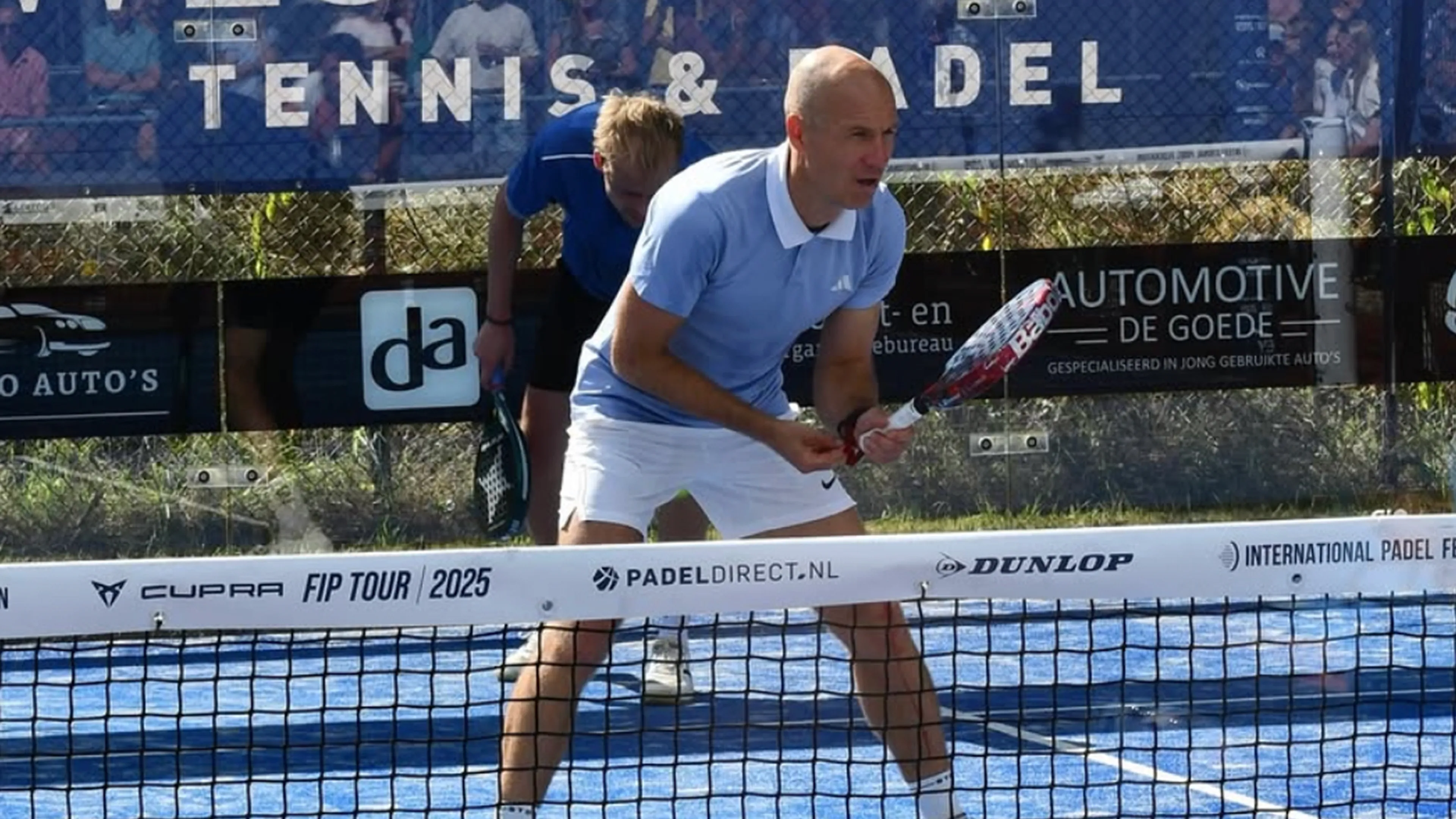 Profdebuut voor Robben als padelspeler: 'Hij was bloedfanatiek en ging voor elke bal'