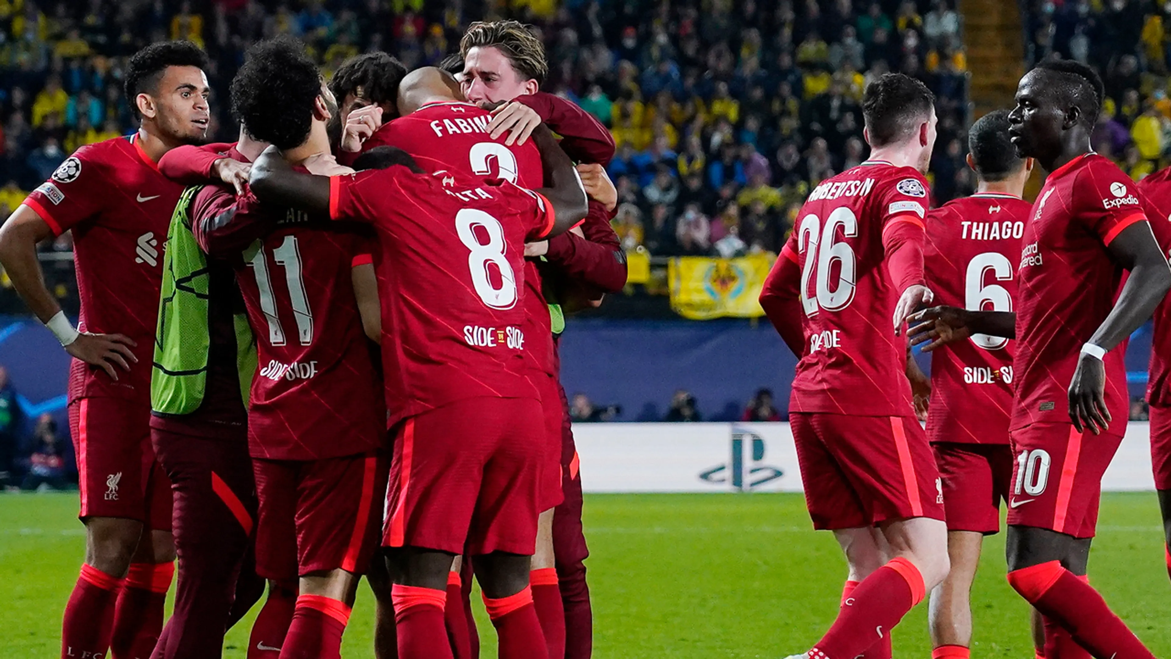 Liverpool plaatst zich voor Champions League-finale na knotsgek duel tegen Villarreal