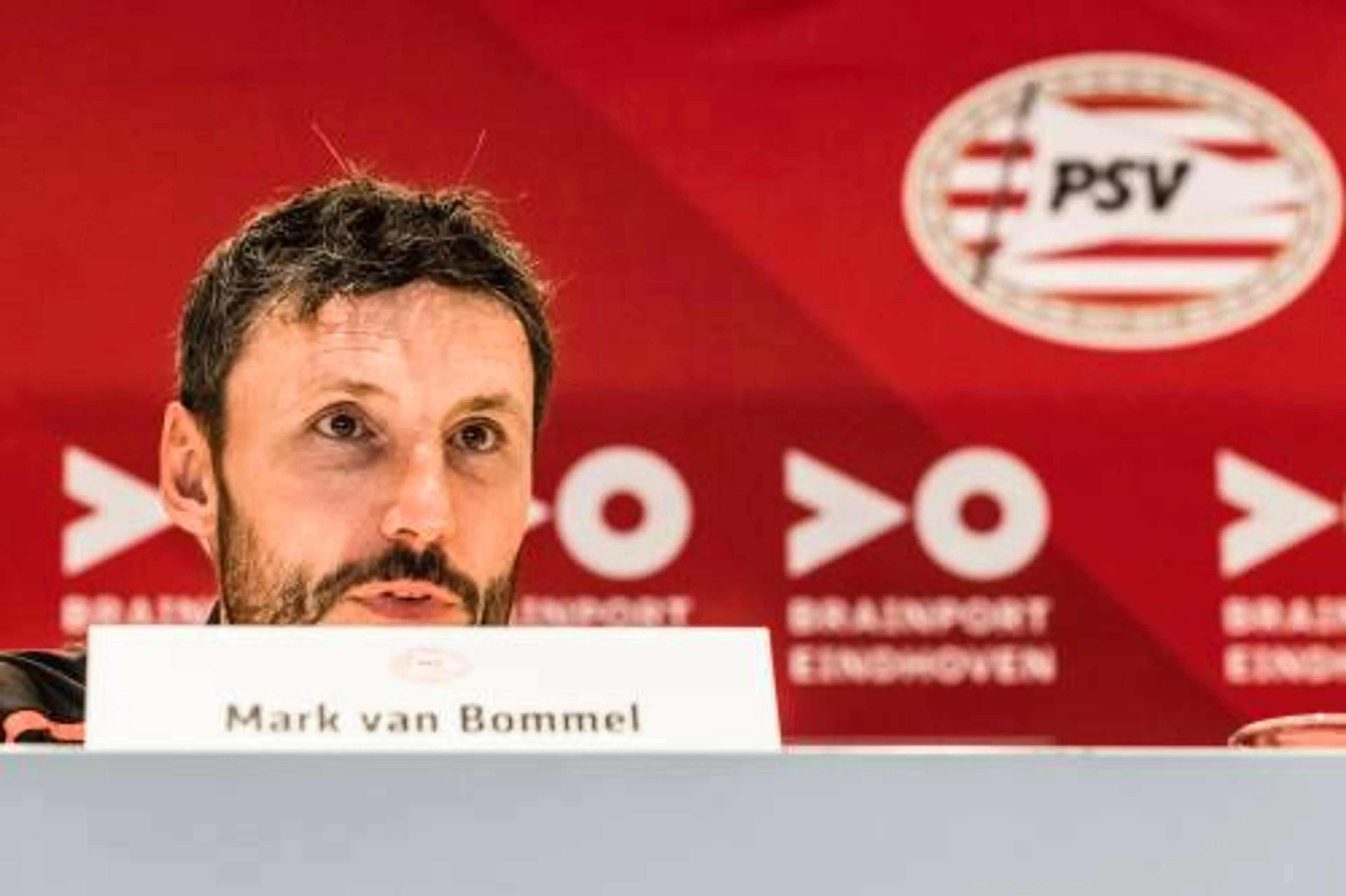 PSV met zo goed als fitte selectie naar Ajax