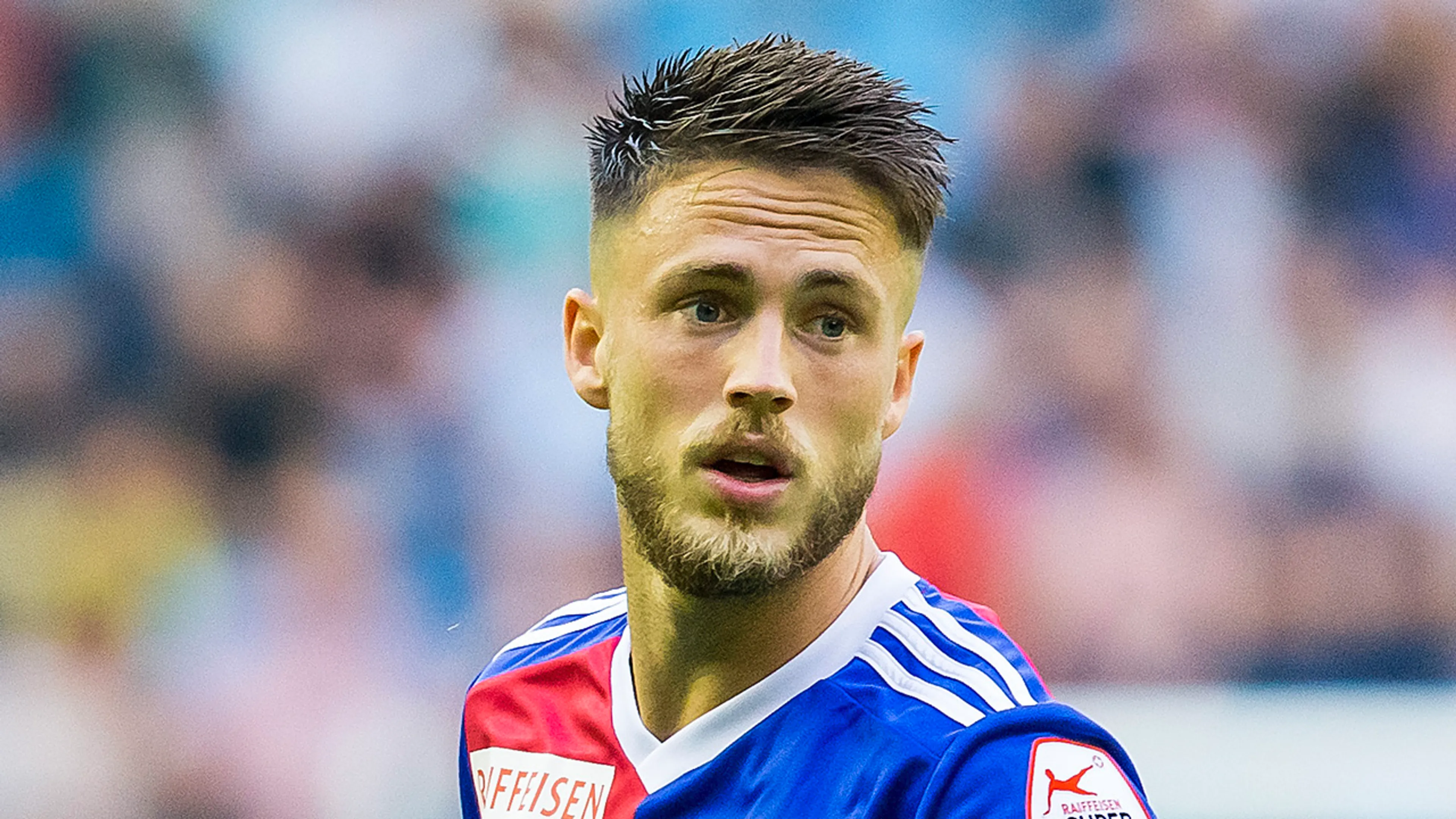 Van Wolfswinkel maakt kortstondig rentree bij FC Basel