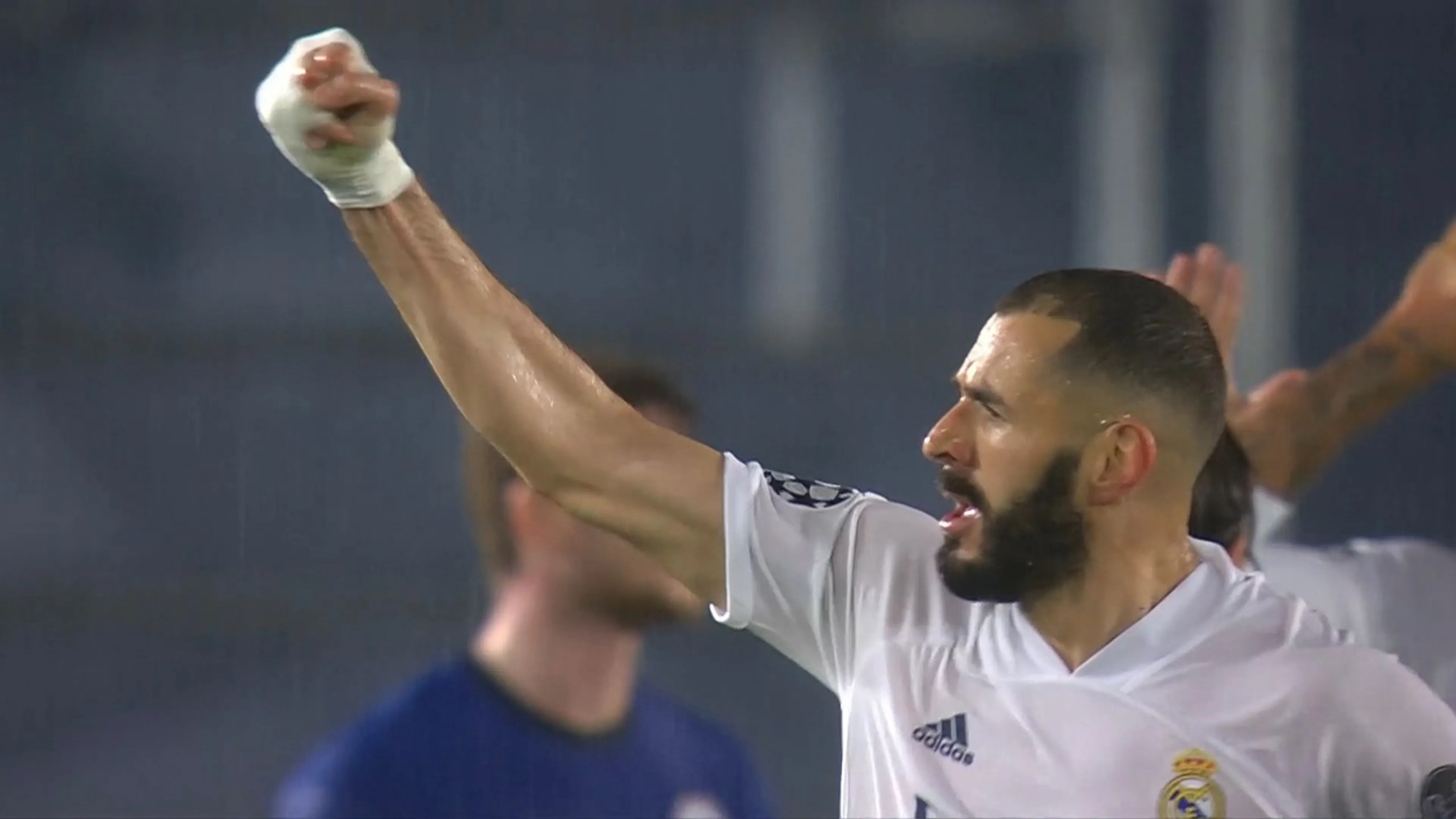 VIDEOGOAL: Real Madrid - Chelsea 1-1 (Benzema)