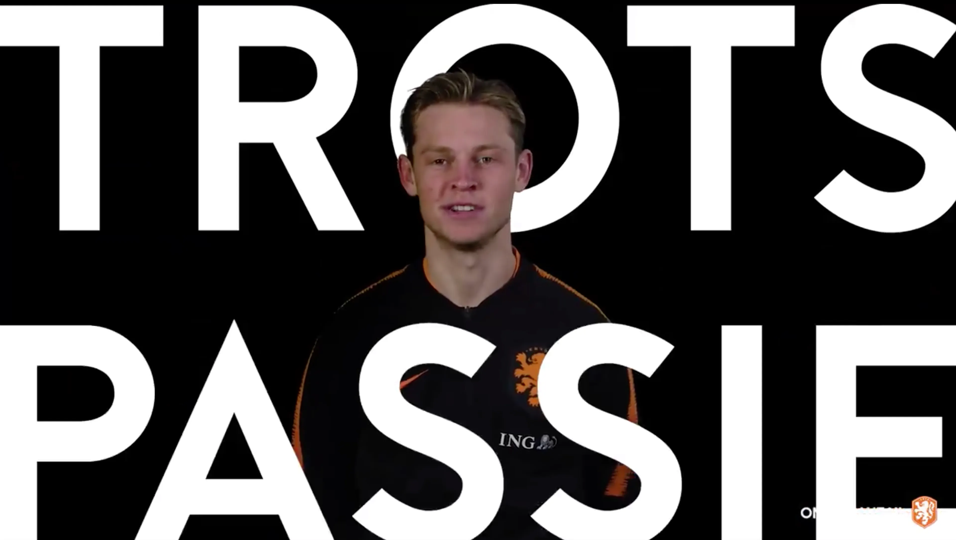 Oranje bedankt Nederland: 'Wij allemaal dragen het Oranje, voor ons een grootse eer!'