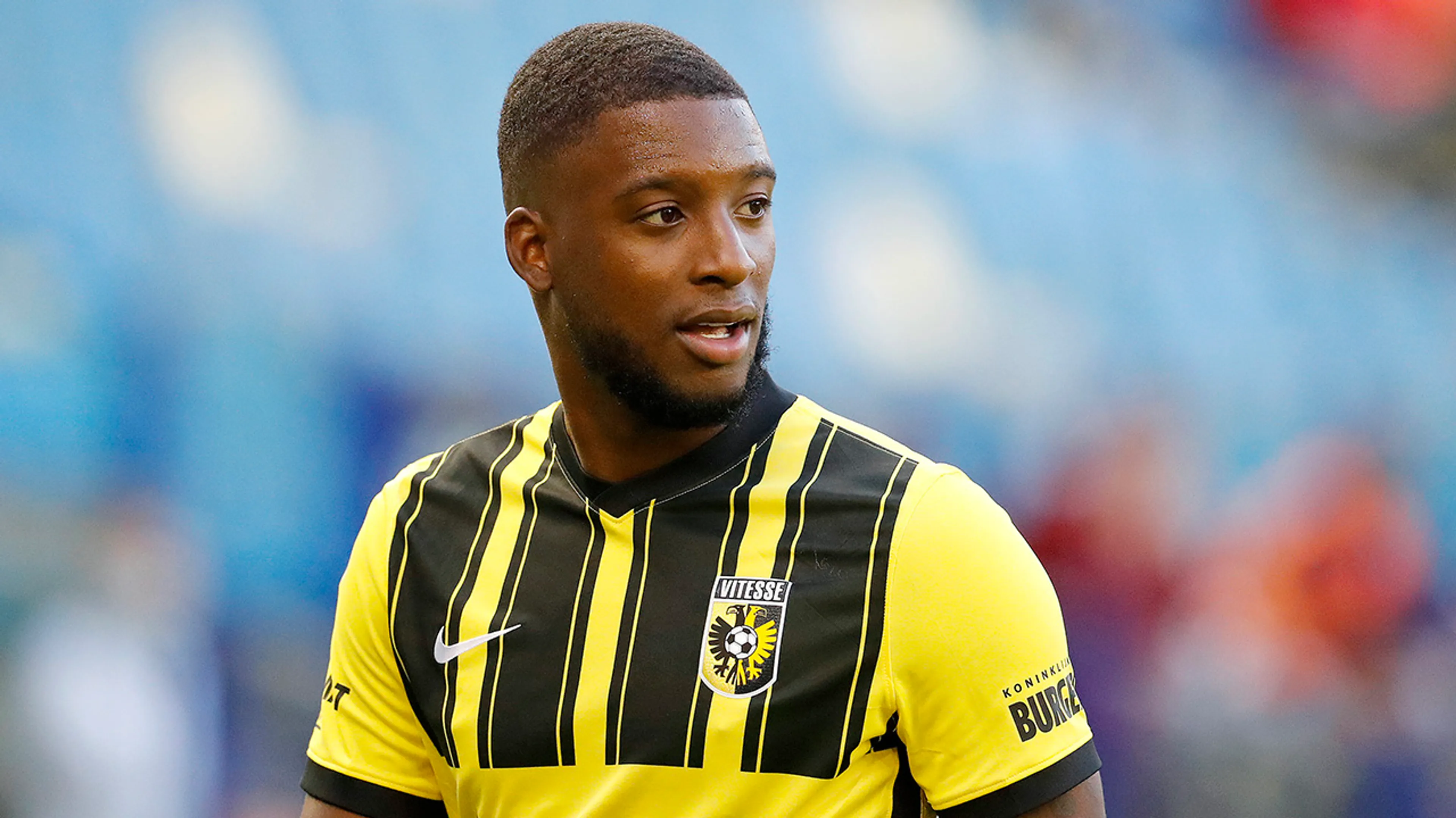 Clubloze Bazoer en Troupée trainen mee bij oude club FC Utrecht