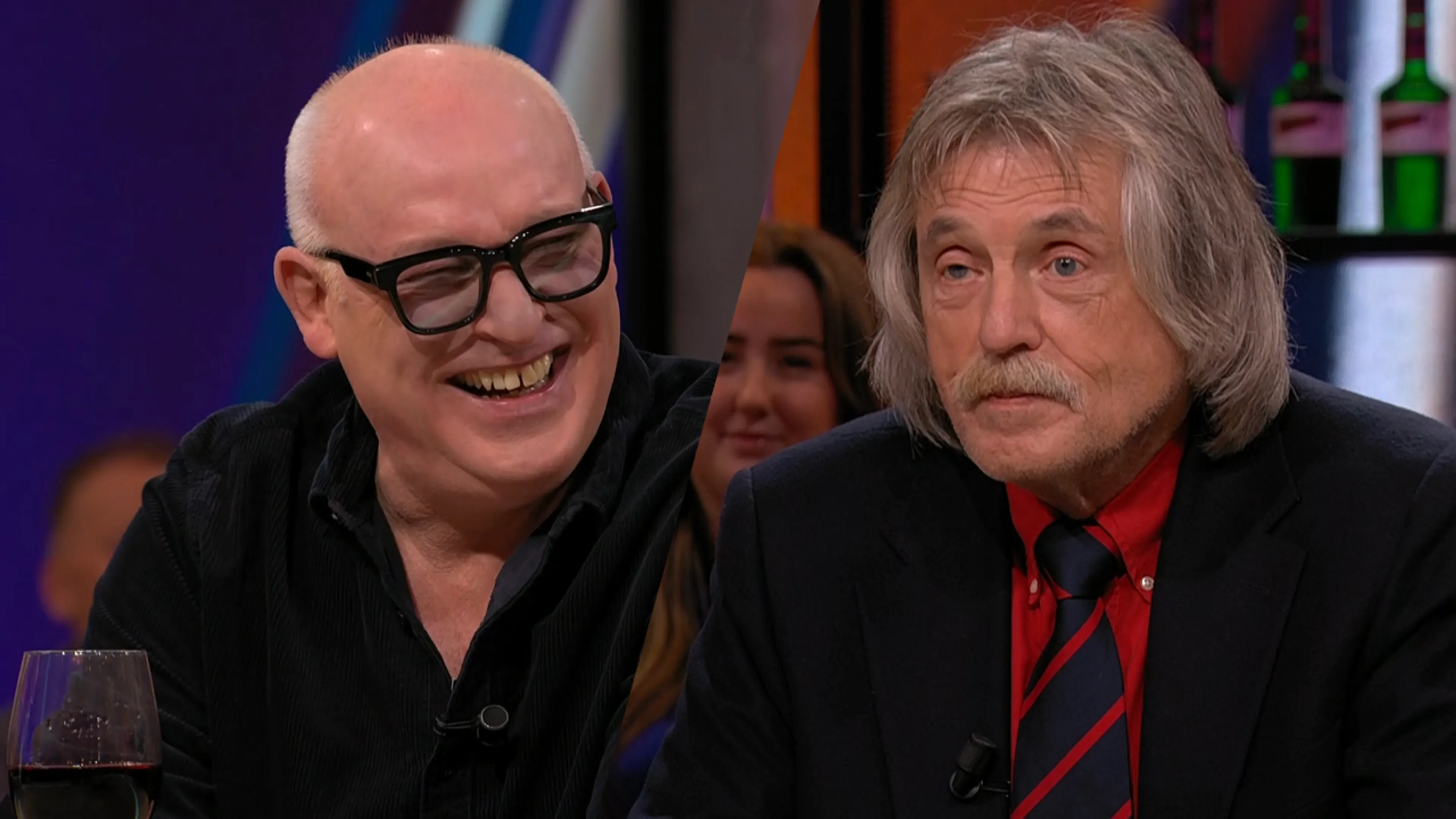 René lacht om kapsel Johan: 'Hoeveel schlagerzangers doet jouw kapper?'