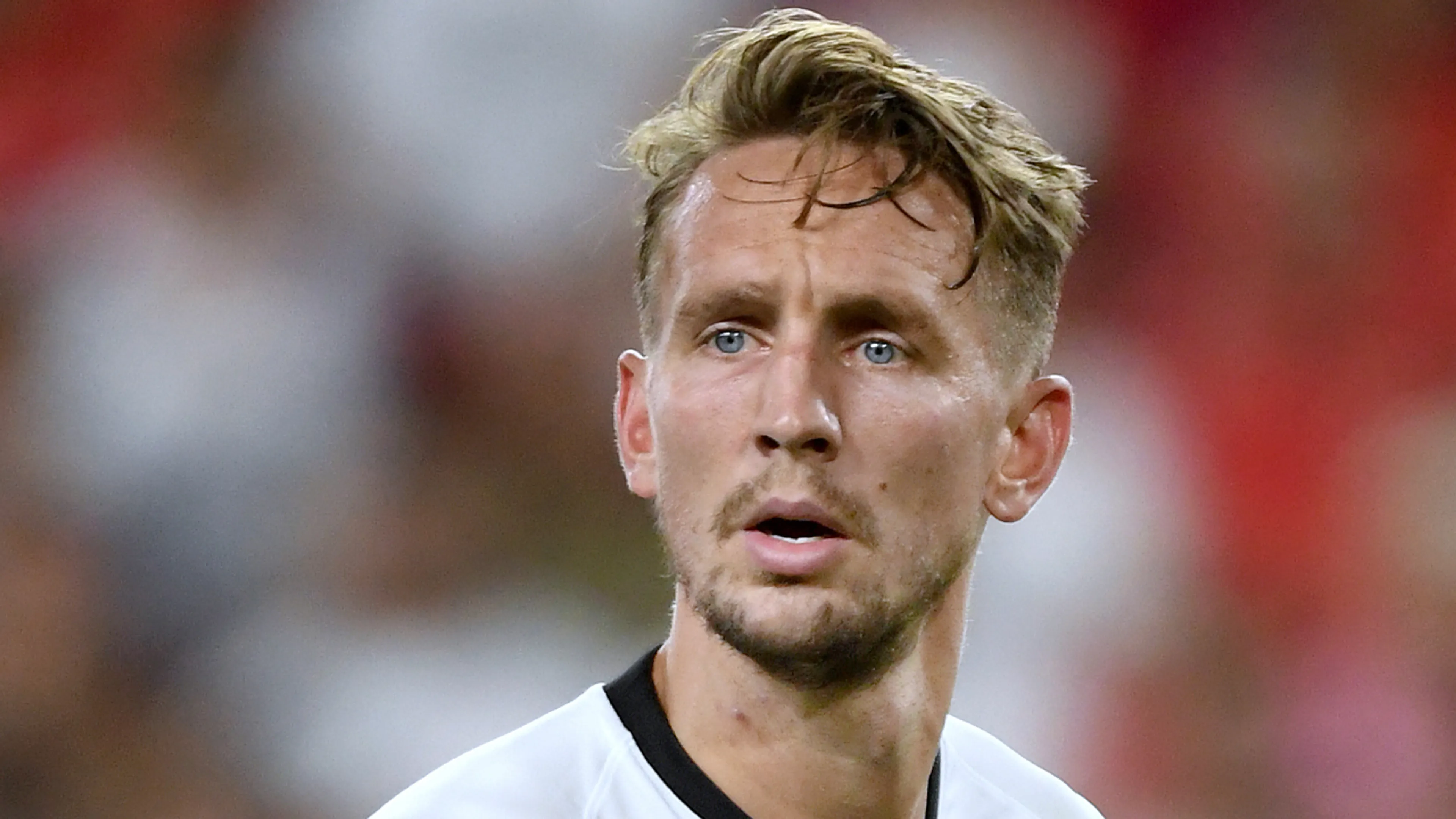 Real Madrid wint van Sevilla van Luuk de Jong