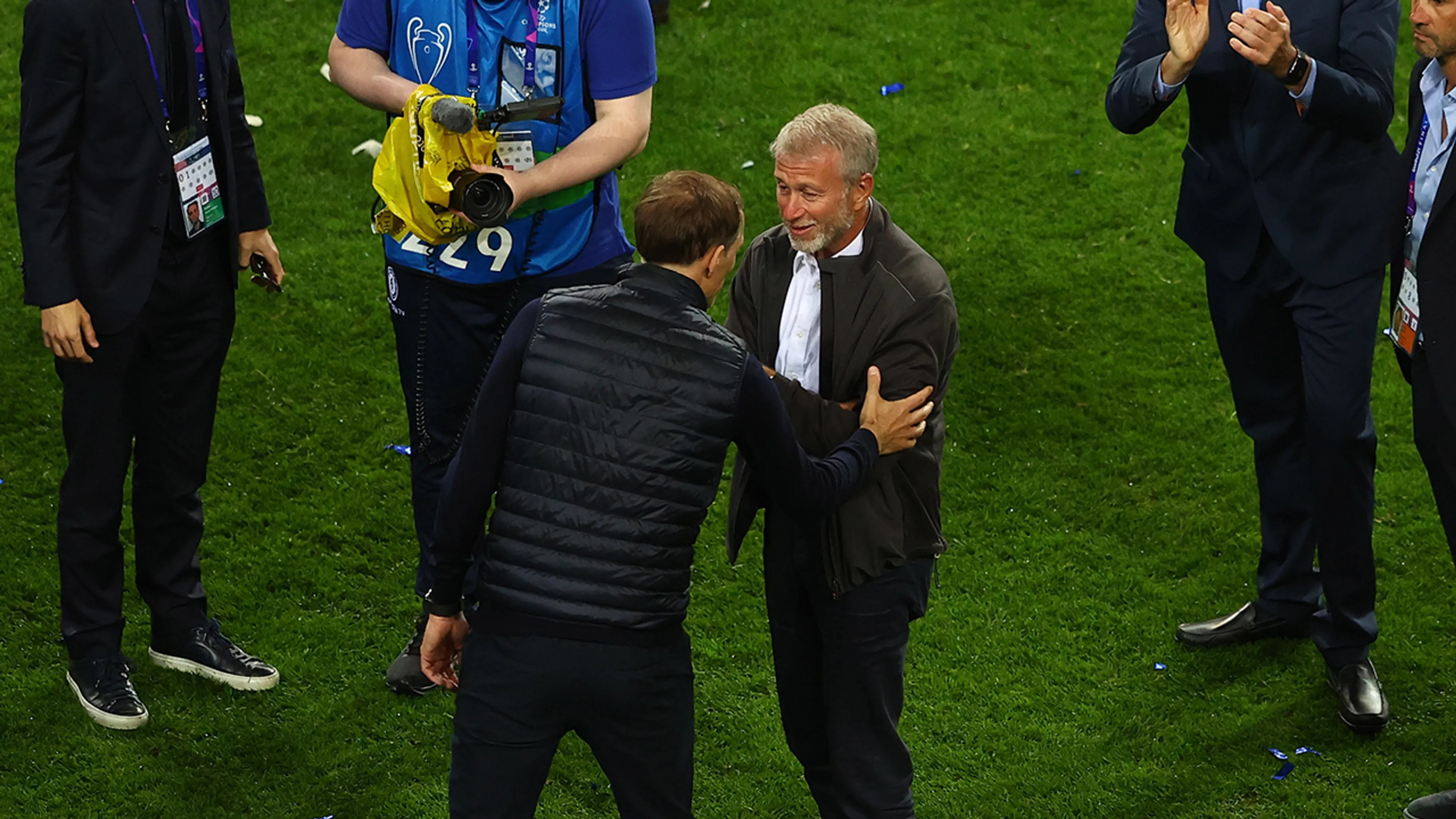 Opmerkelijk: Tuchel sprak Chelsea-baas Abramovitsj na CL-finale pas voor het eerst