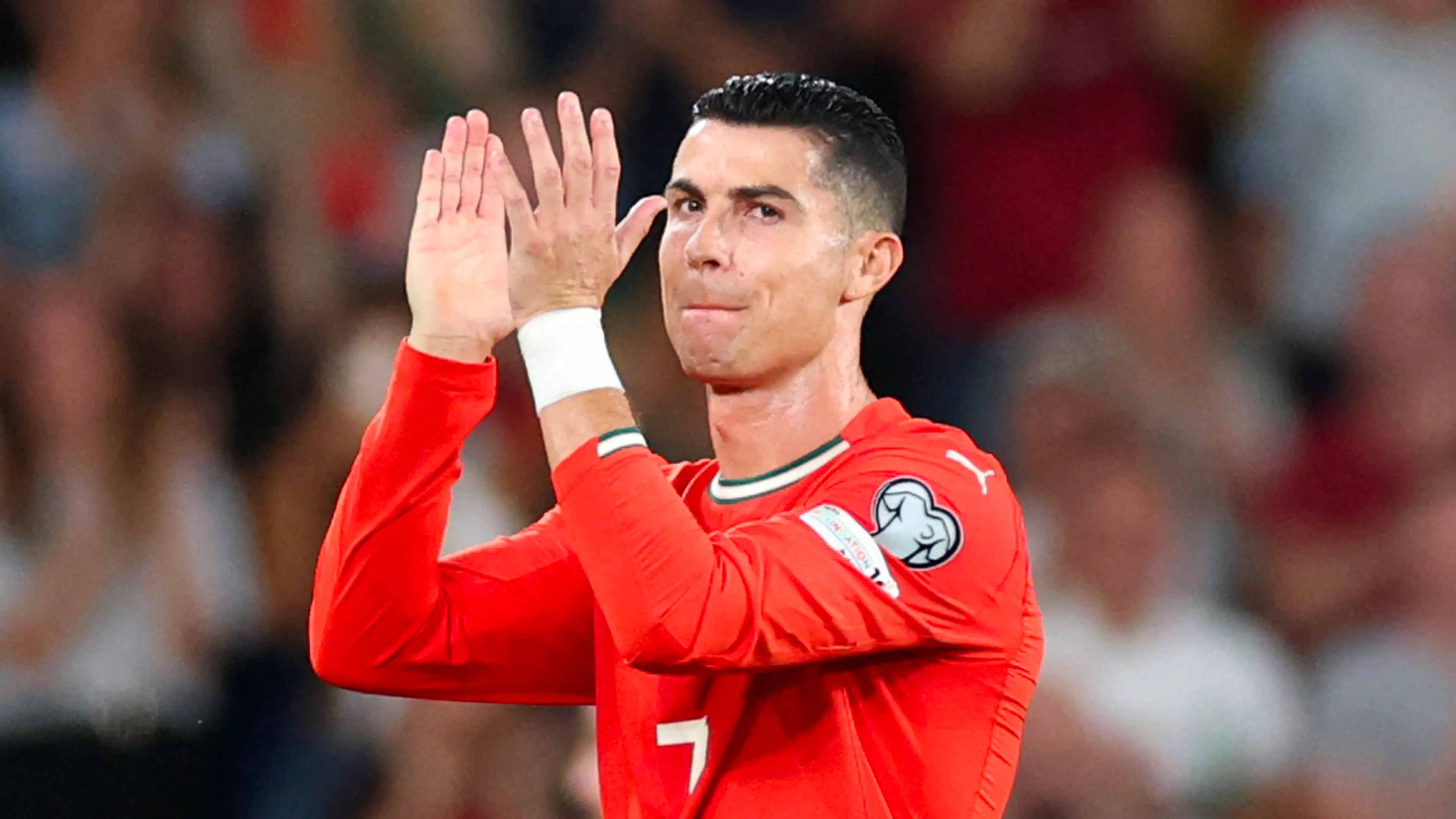 Cristiano Ronaldo kondigt naderend voetbalpensioen aan: 'Waarschijnlijk zullen er tranen volgen'