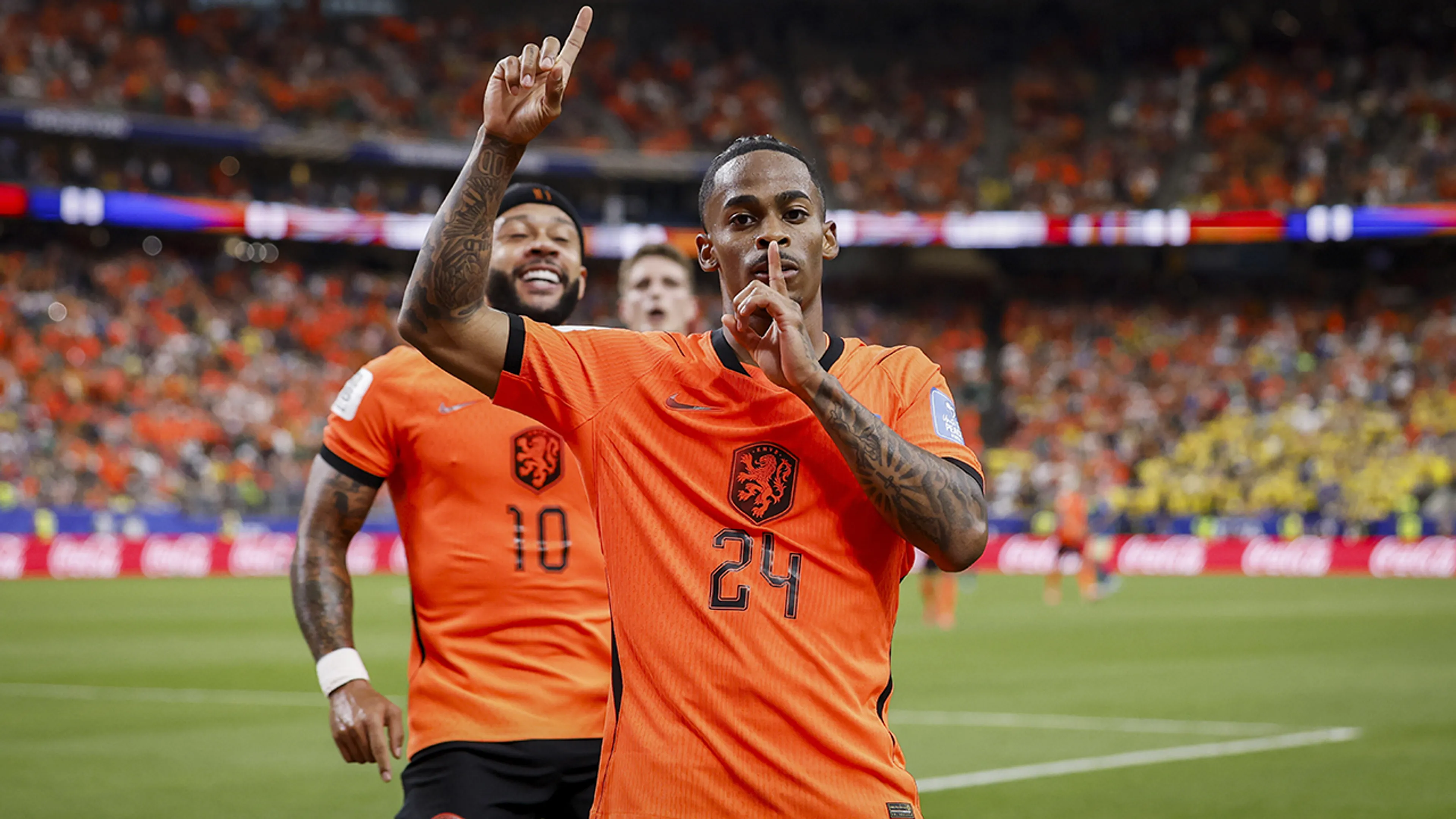 Oranje na ruime zege op Zweden vrijwel zeker van tweede ronde WK!