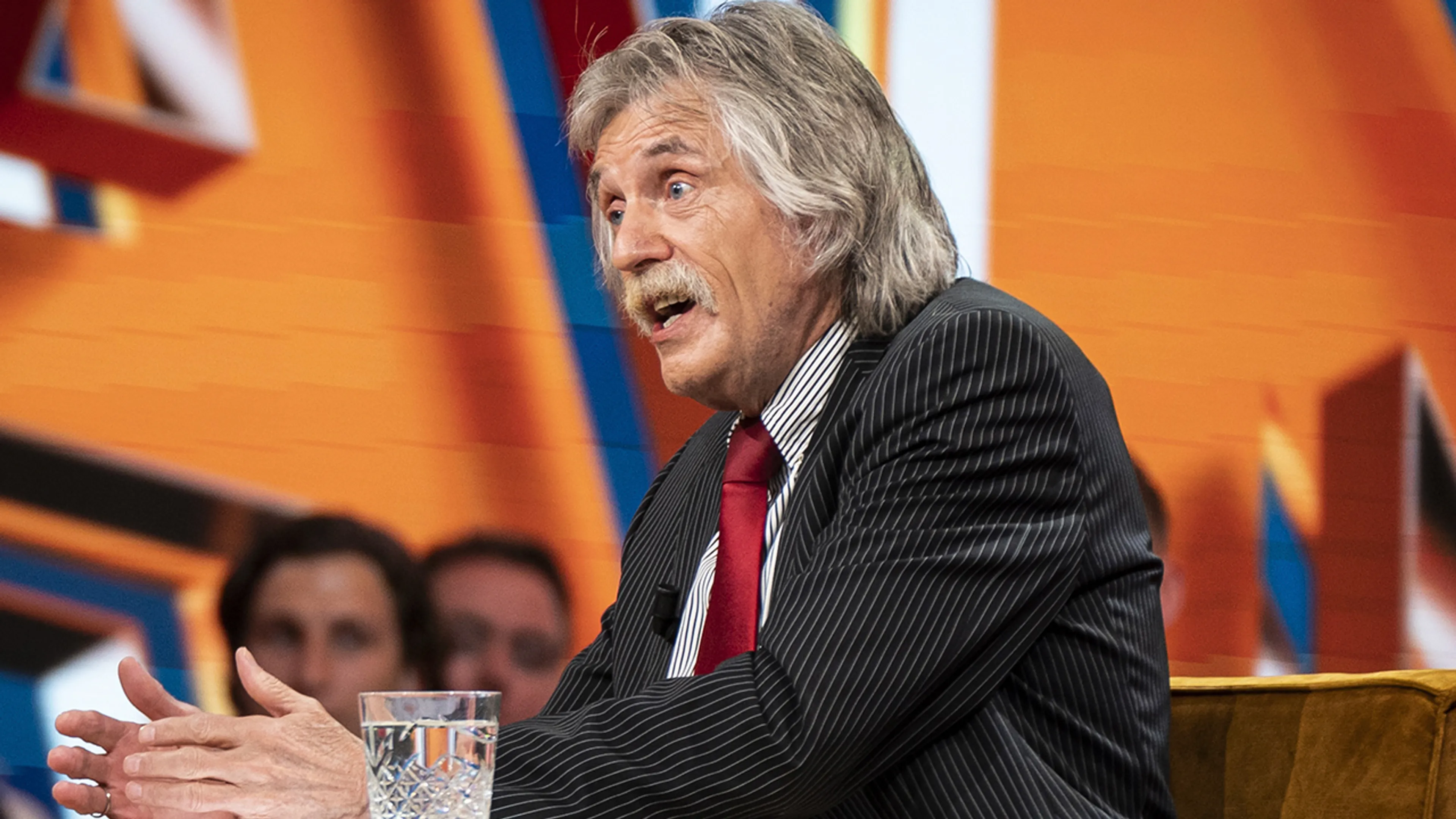 Johan ergerde zich tijdens RKC - Ajax: 'Hij denkt toch niet dat 'ie Onze Lieve Heer is?!'