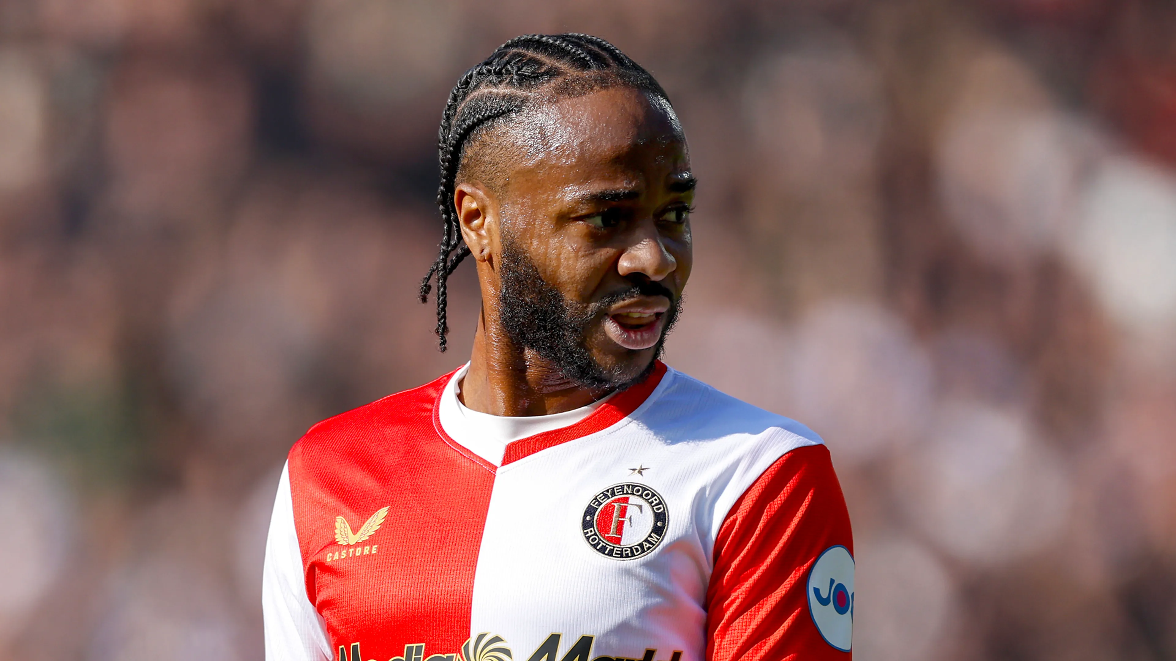 1908.nl laat ander geluid horen over toekomst van Sterling bij Feyenoord