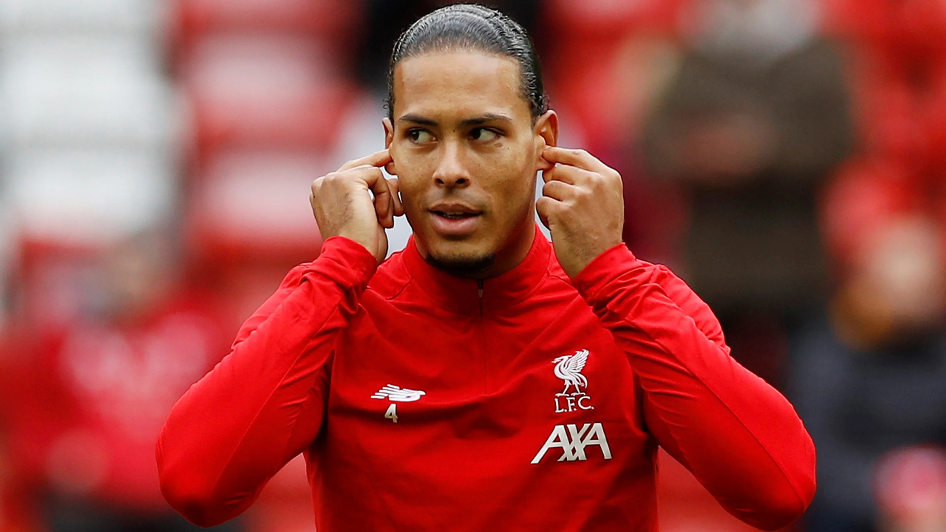 Van Dijk troeft De Jong en Huntelaar af als rijkste Nederlandse voetballer