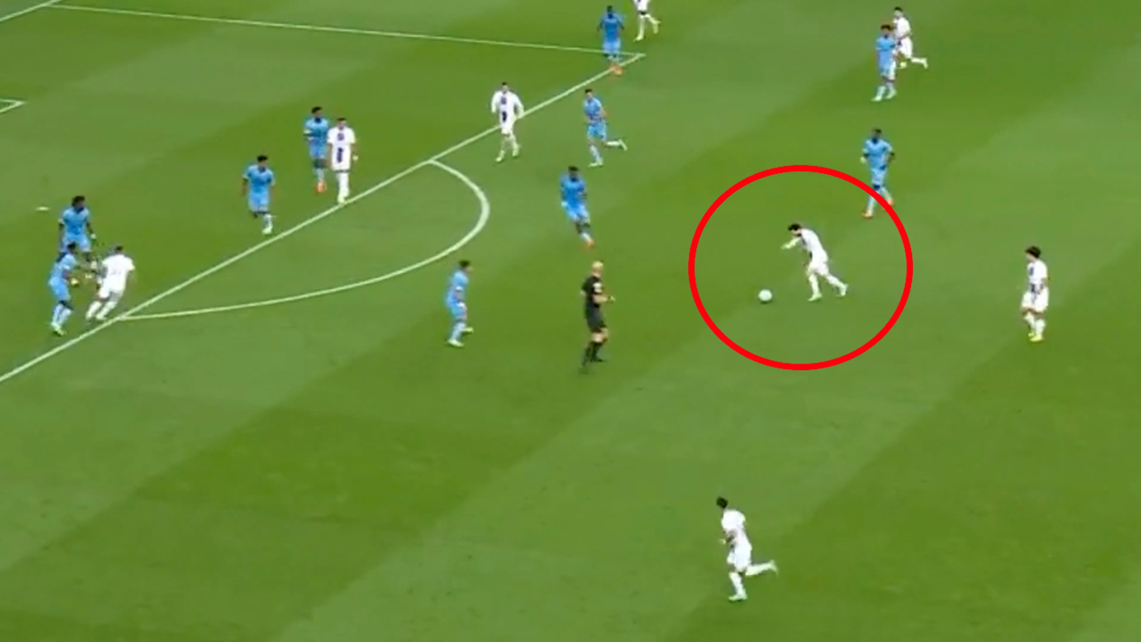 Videogoal: Messi leidt PSG langs Troyes met waanzinnig doelpunt en een assist