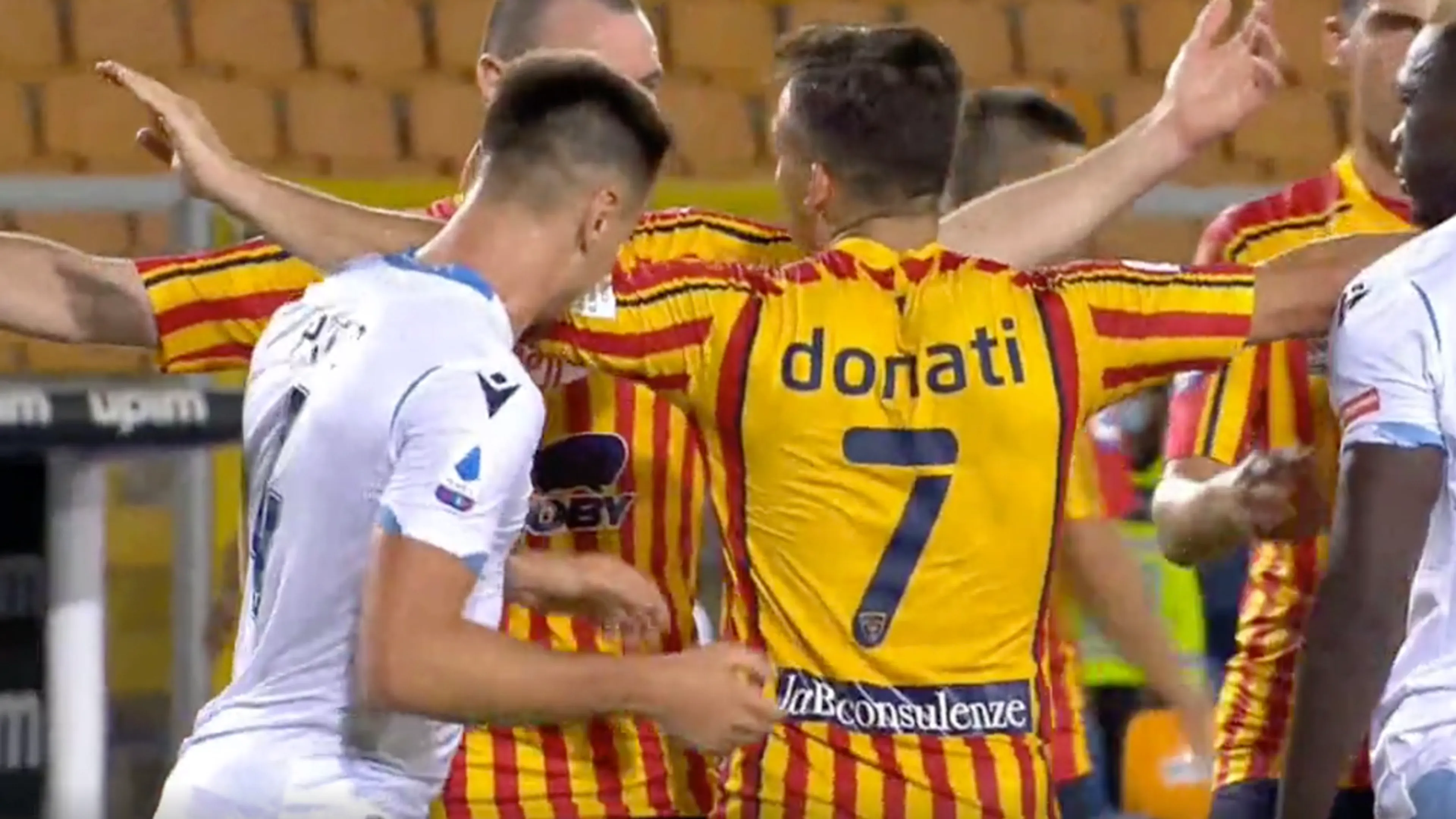 Patric moet vier duels toekijken na 'Suárezje' tegen Lecce