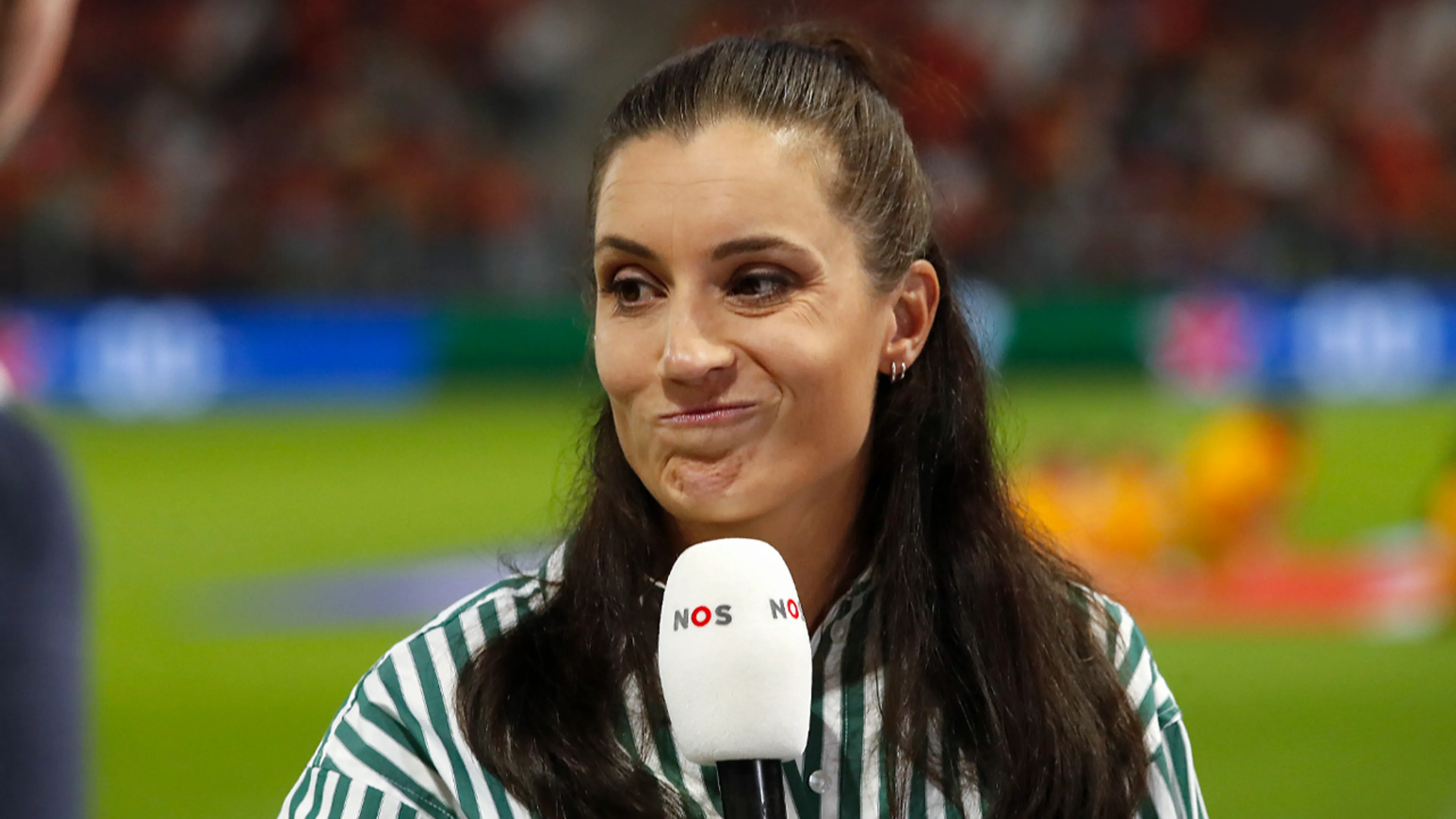 'Leonne Stentler dit seizoen minder vaak te zien bij samenvattingen Eredivisie'