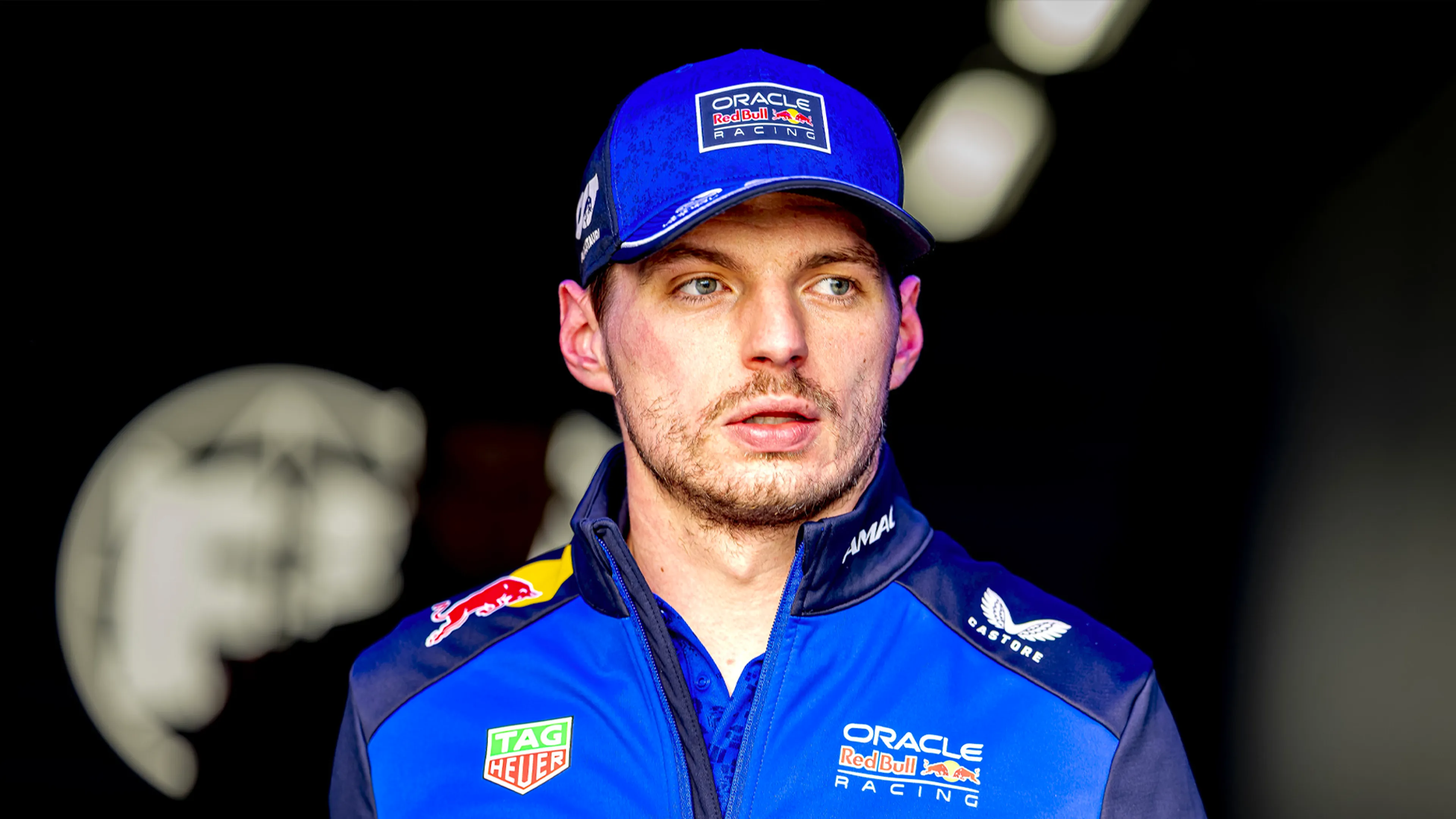Oud-coureur wil forse straf voor Max Verstappen na kritiek op nieuwe regels