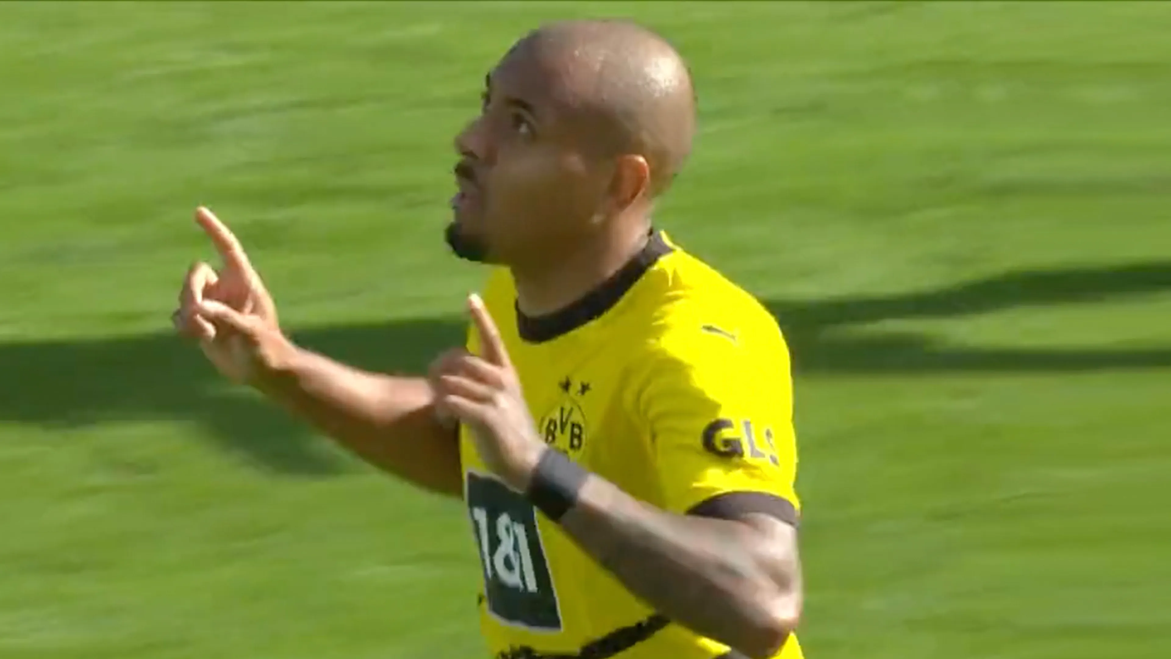 Videogoal: Donyell Malen wéér belangrijk met doelpunt voor Borussia Dortmund!