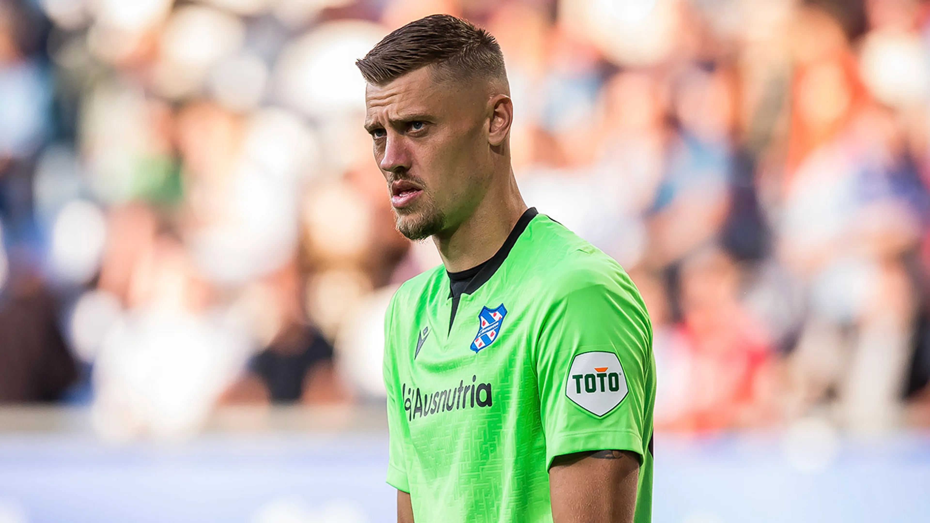 Noppert hoopt op transfer: 'Misschien ben ik gewoon niet interessant genoeg'