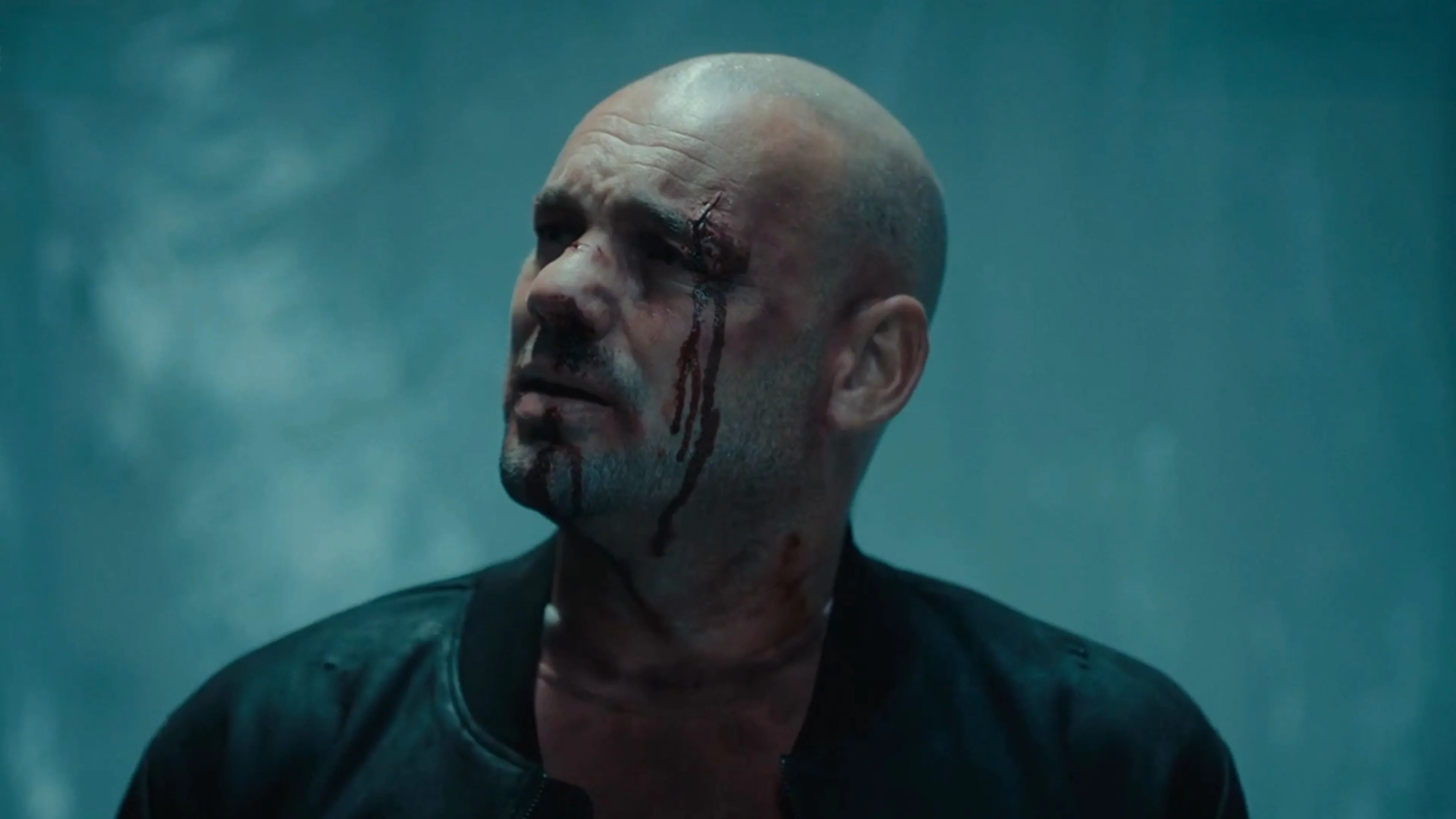 Video: Wesley Sneijder pakt glansrol in trailer misdaadserie: 'Wraak nemen op Casillas!'