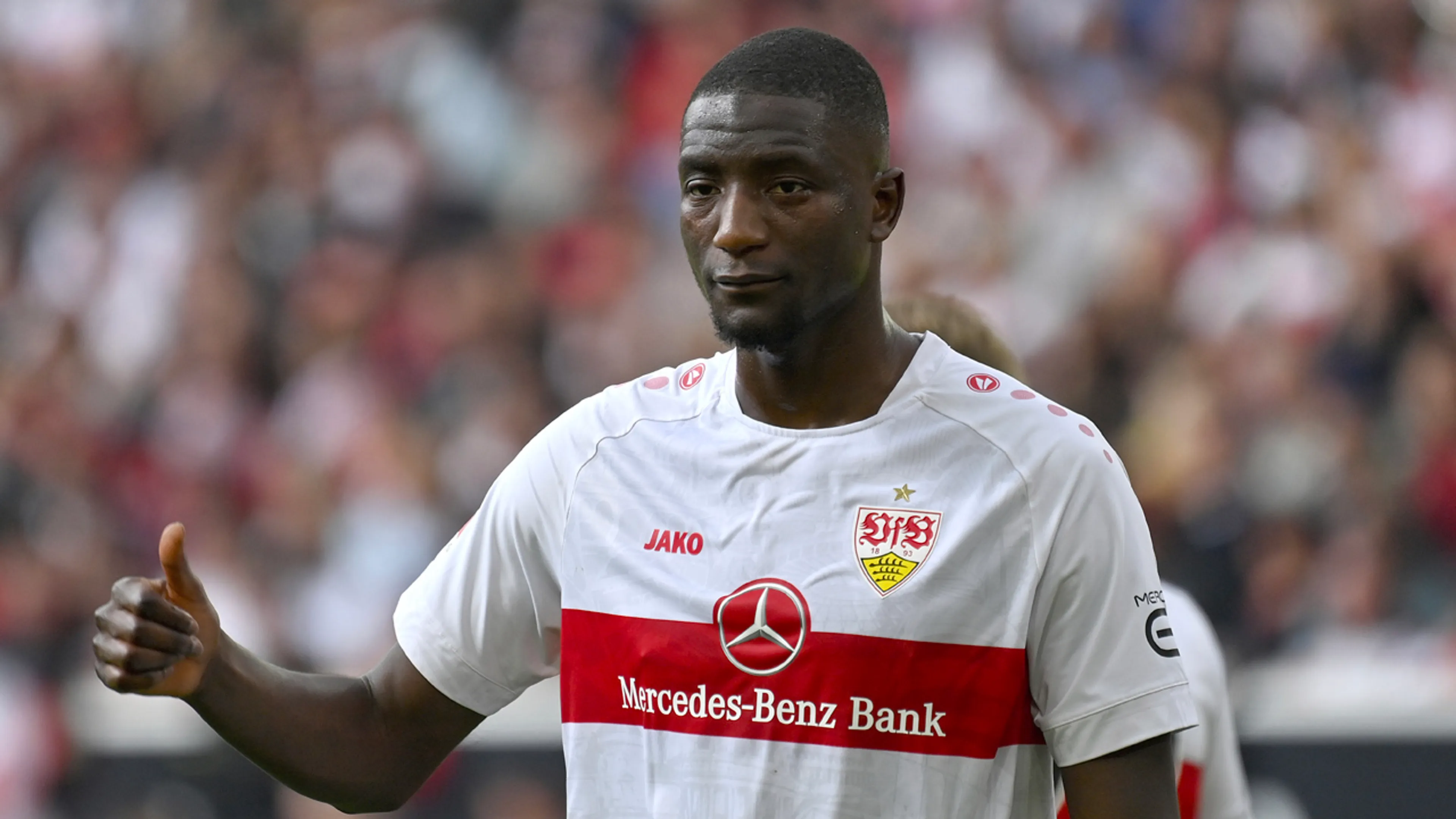 'Ajax klopt officieel aan bij Stuttgart voor spits Serhou Guirassy'