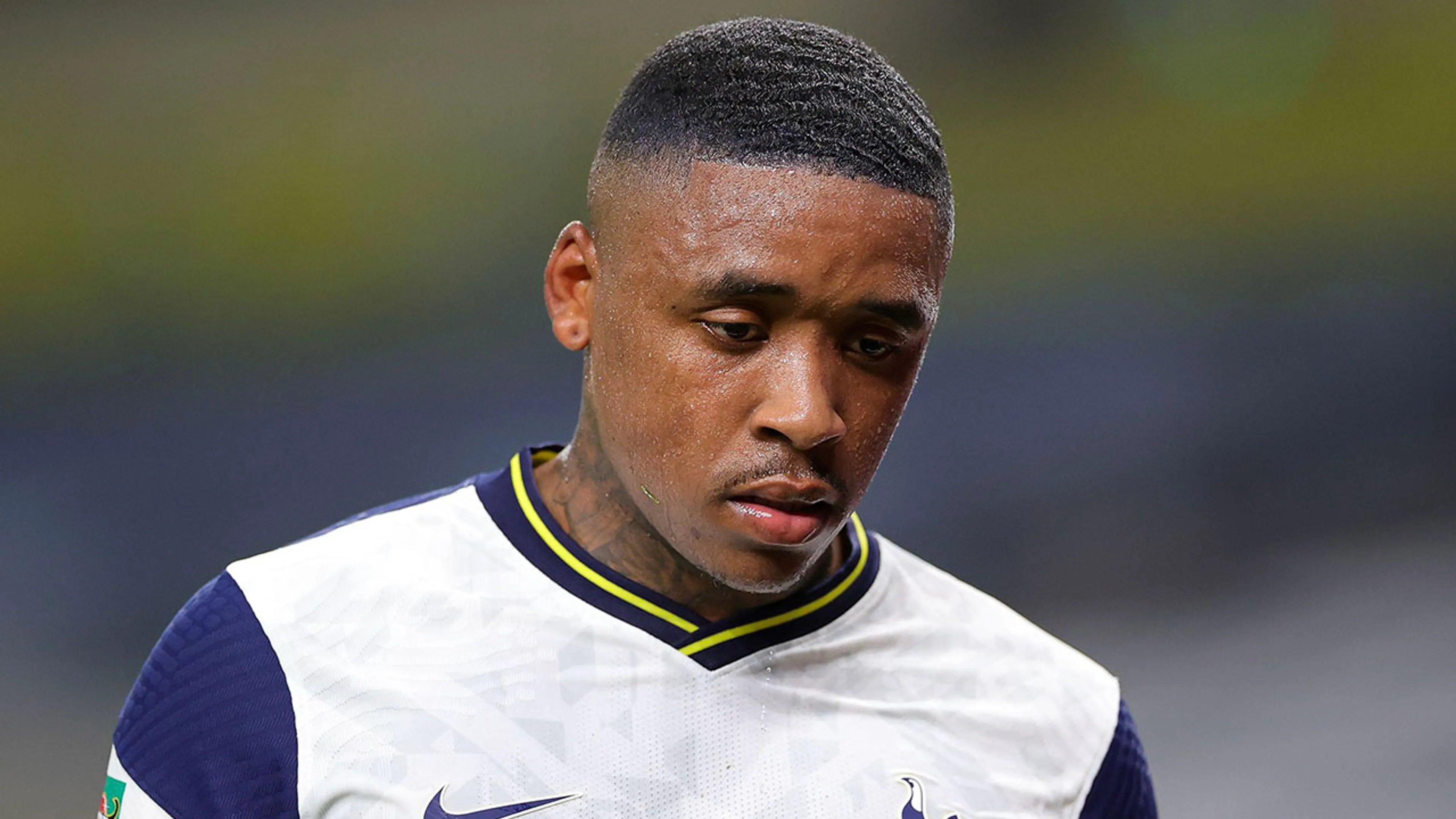 Enorme tegenslag voor Bergwijn: 'Dat is erg, heel erg pijnlijk'