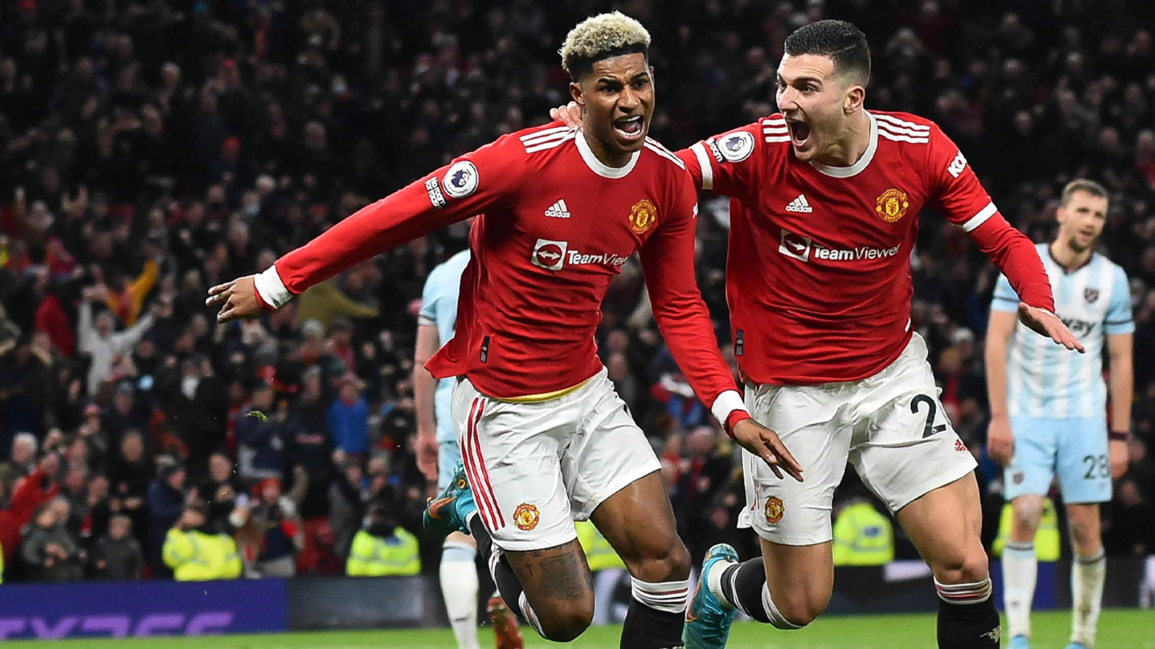 Invaller Rashford matchwinner in late overwinning op West Ham United