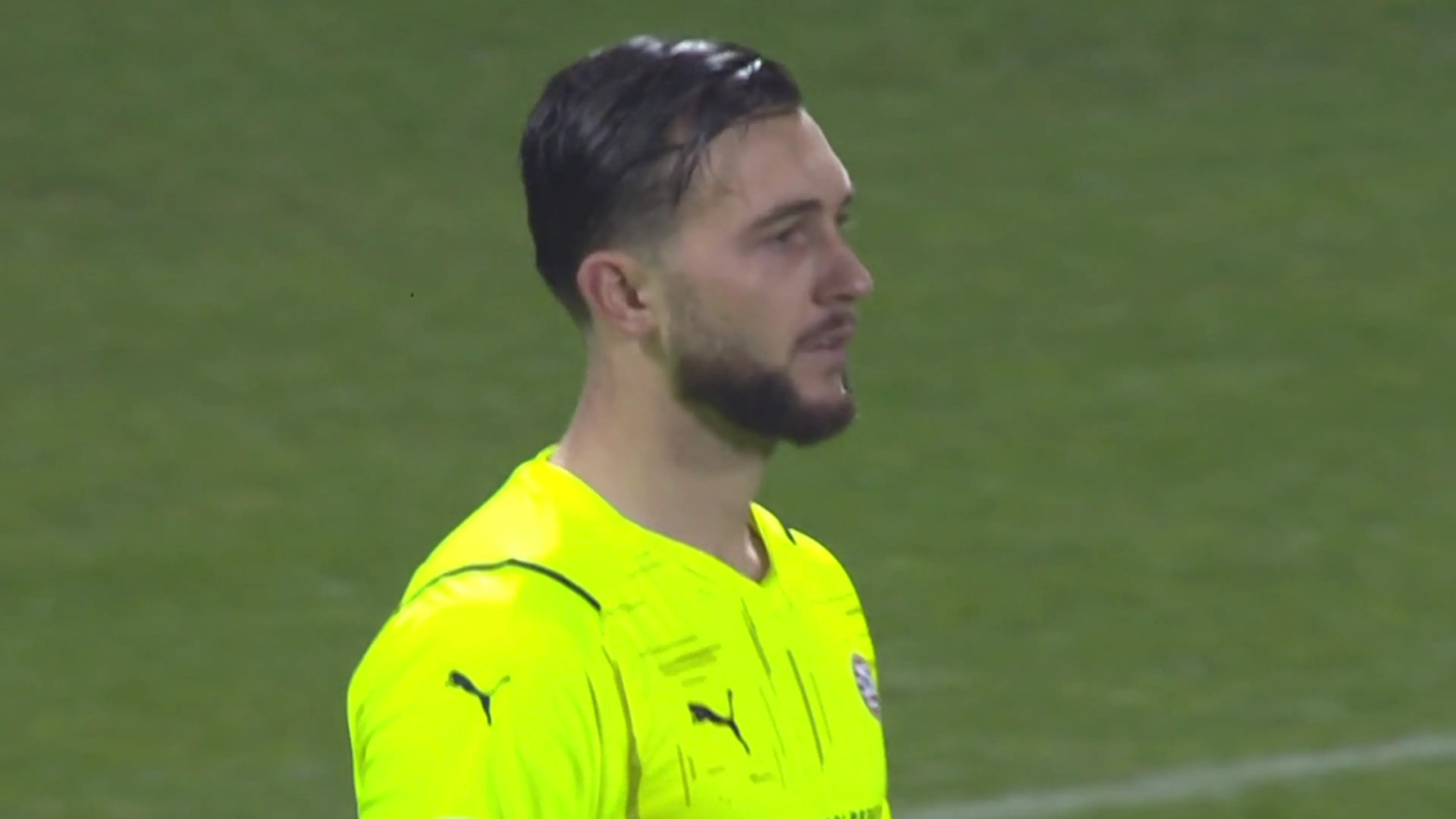 VIDEOGOAL: PSV bij rust met 1-0 achter tegen NEC na fout Drommel