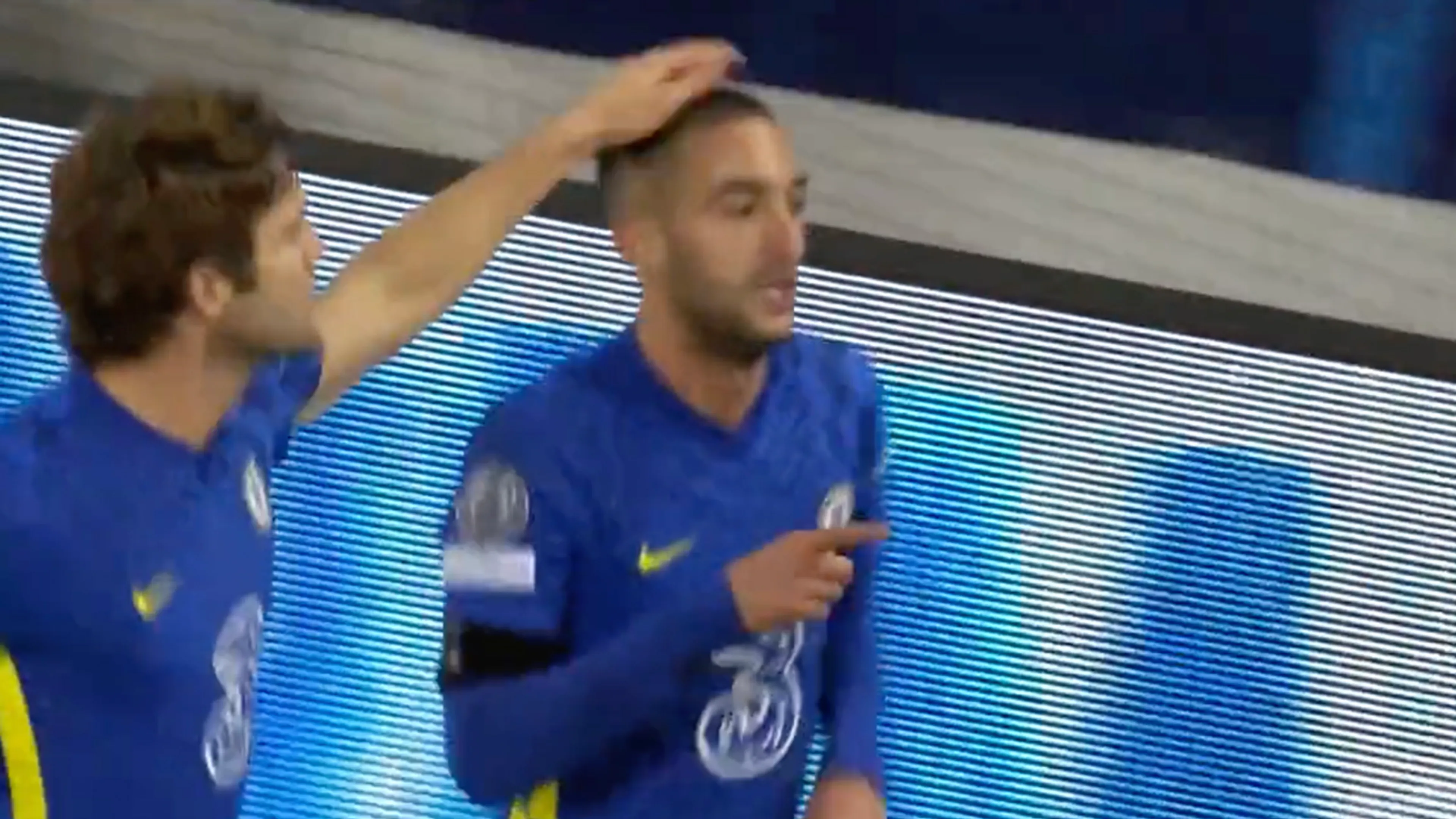 VIDEOGOAL: Ziyech maakt belangrijk doelpunt voor Chelsea