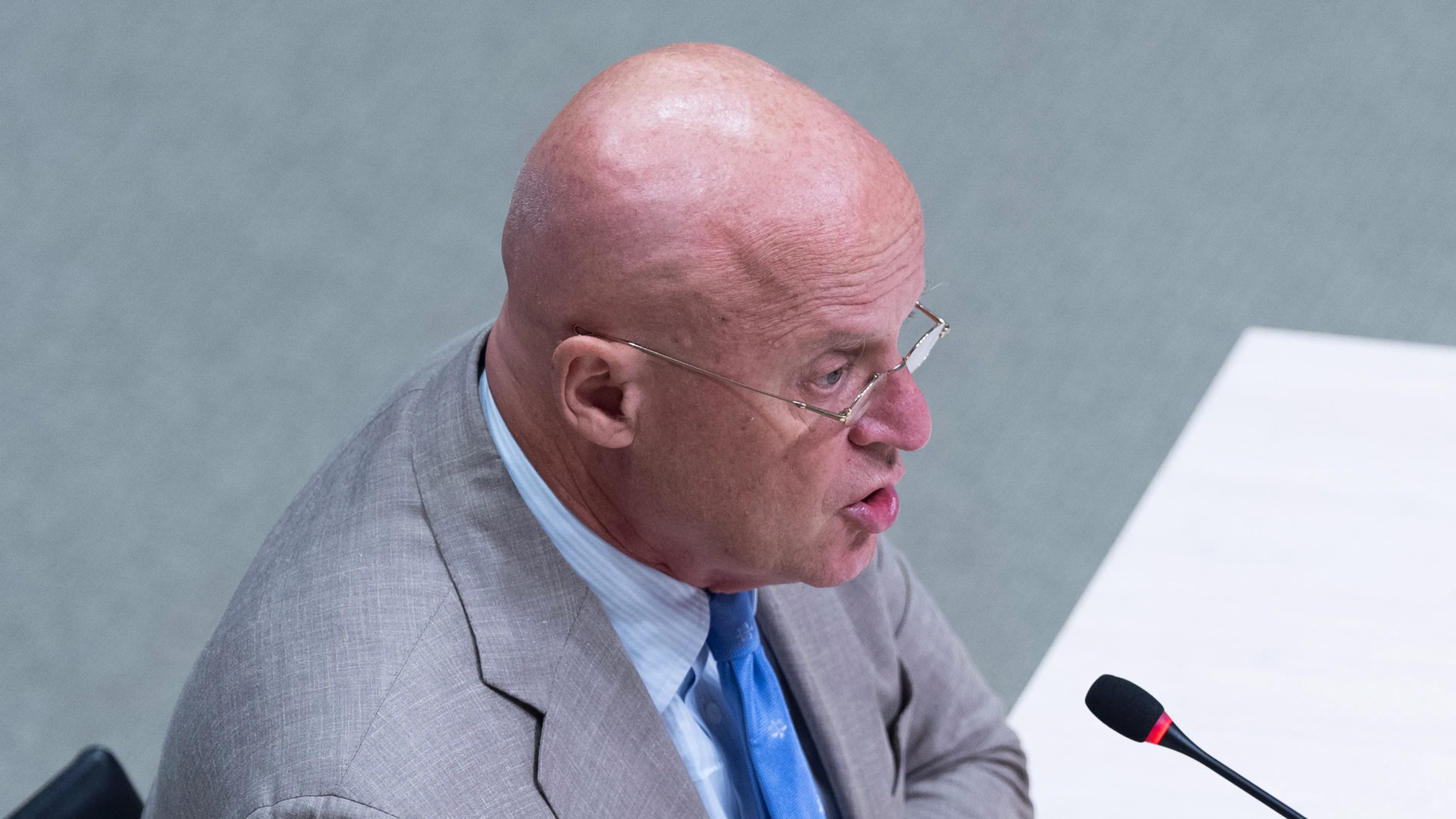 Ferd Grapperhaus botst met parlementaire enquêtecommissie corona: 'U slaat een stuk over'