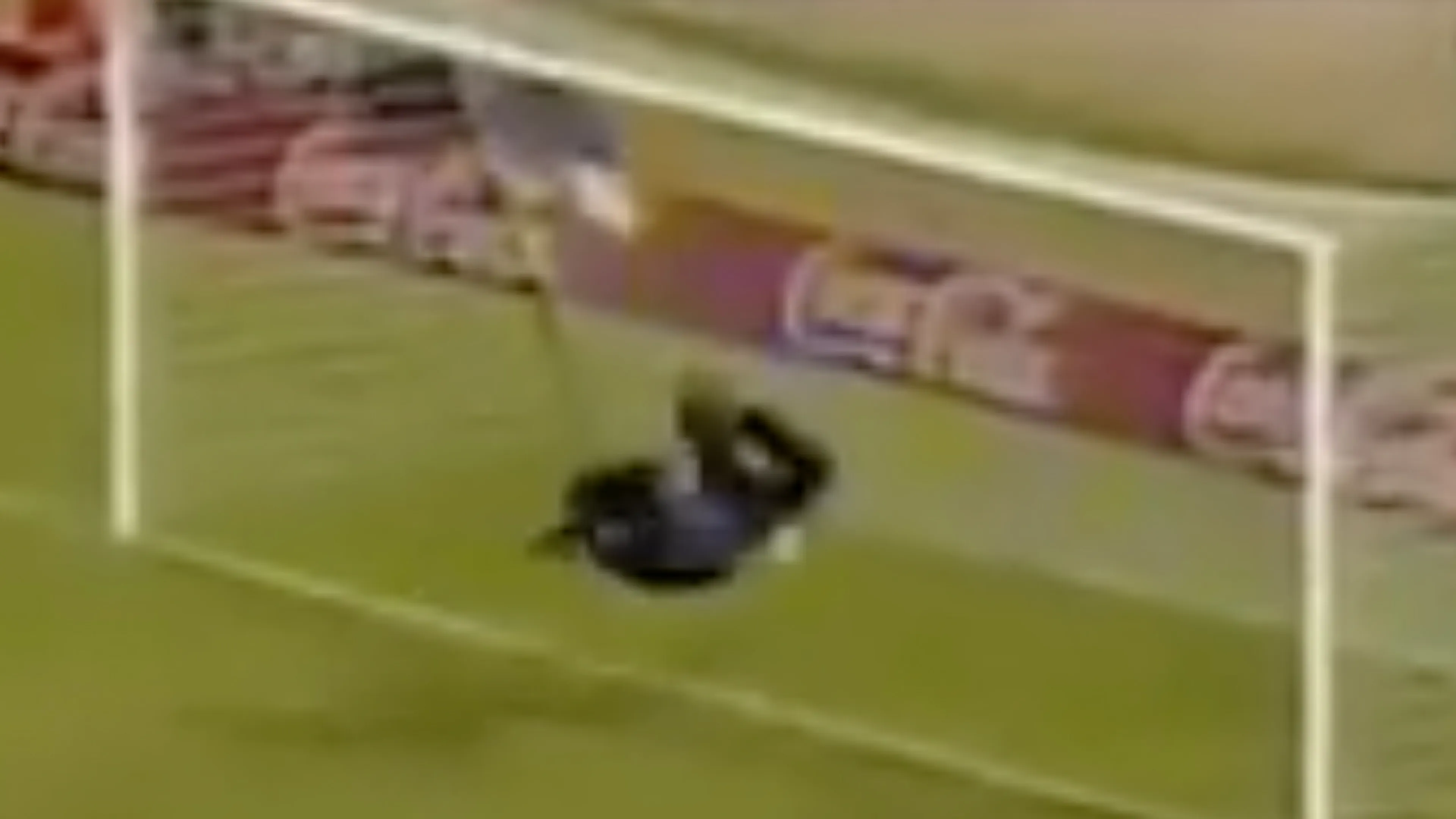 THROWBACK: De iconische scorpion kick van René Higuita