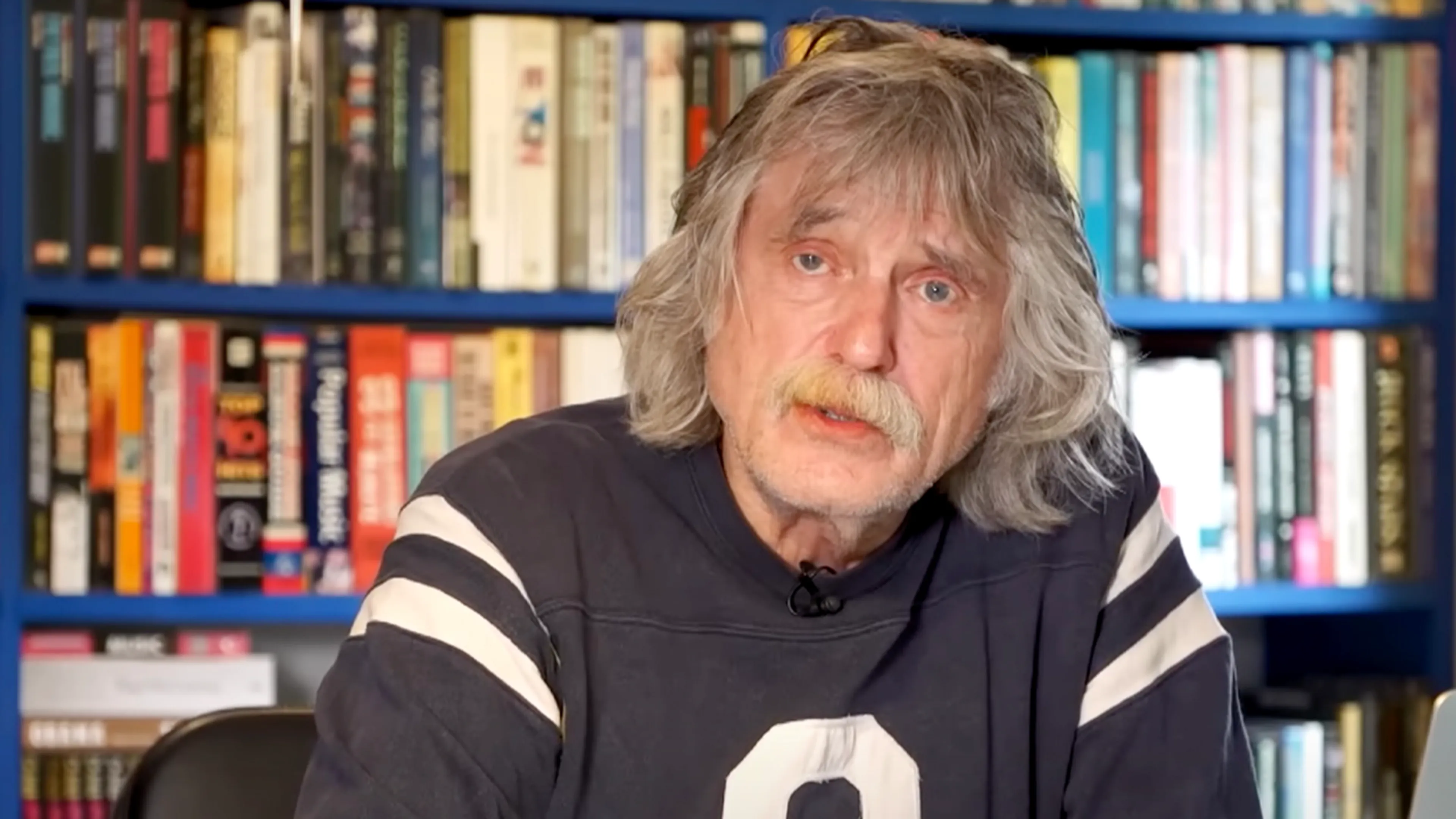 Johan: 'Hij zou uitermate geschikt zijn voor de nieuwe voetbaltalkshow op Veronica'
