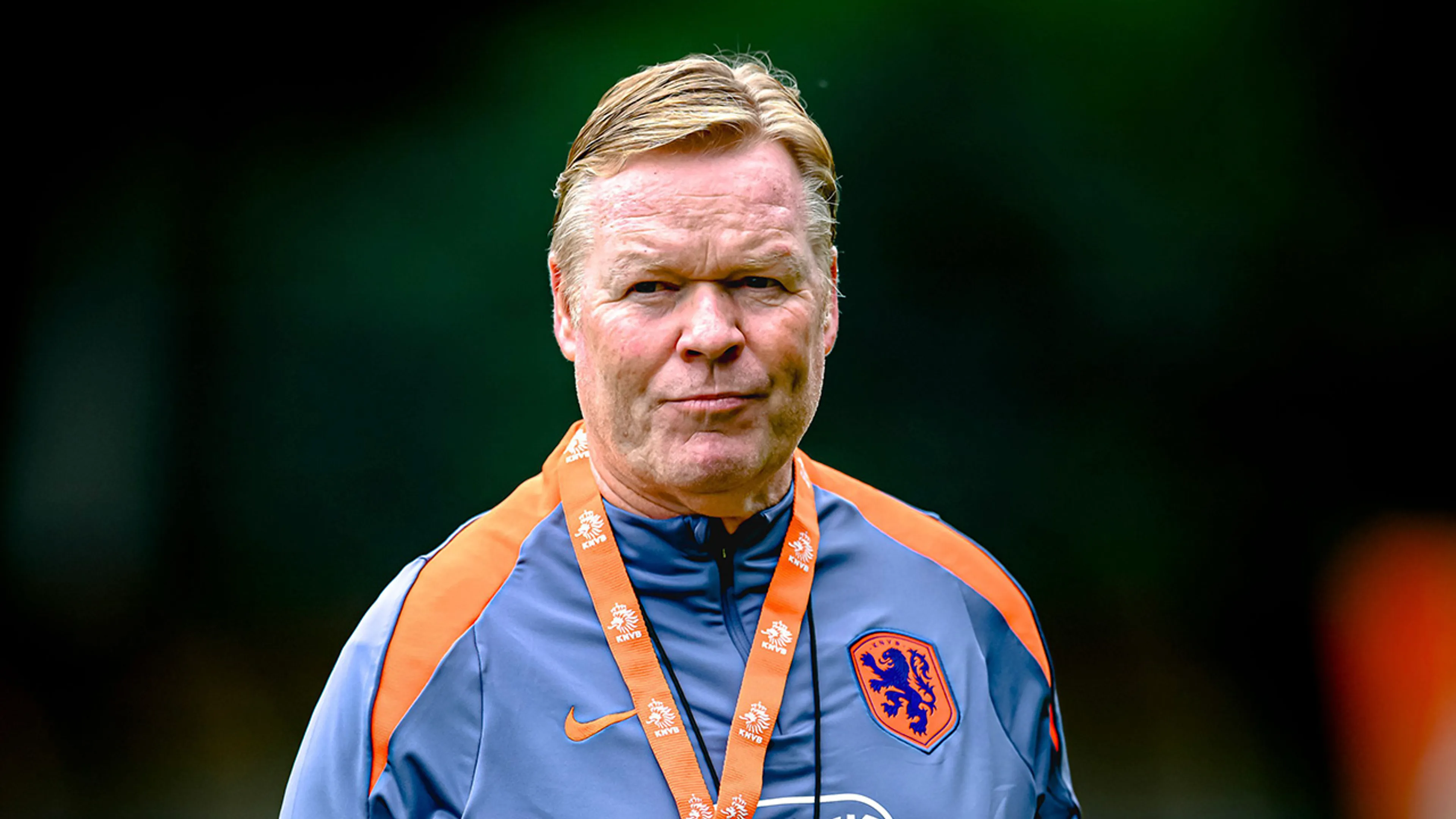 Koeman zorgt voor ergernis in Saudi-Arabië: 'Eredivisie een van zwakste competities in Europa'