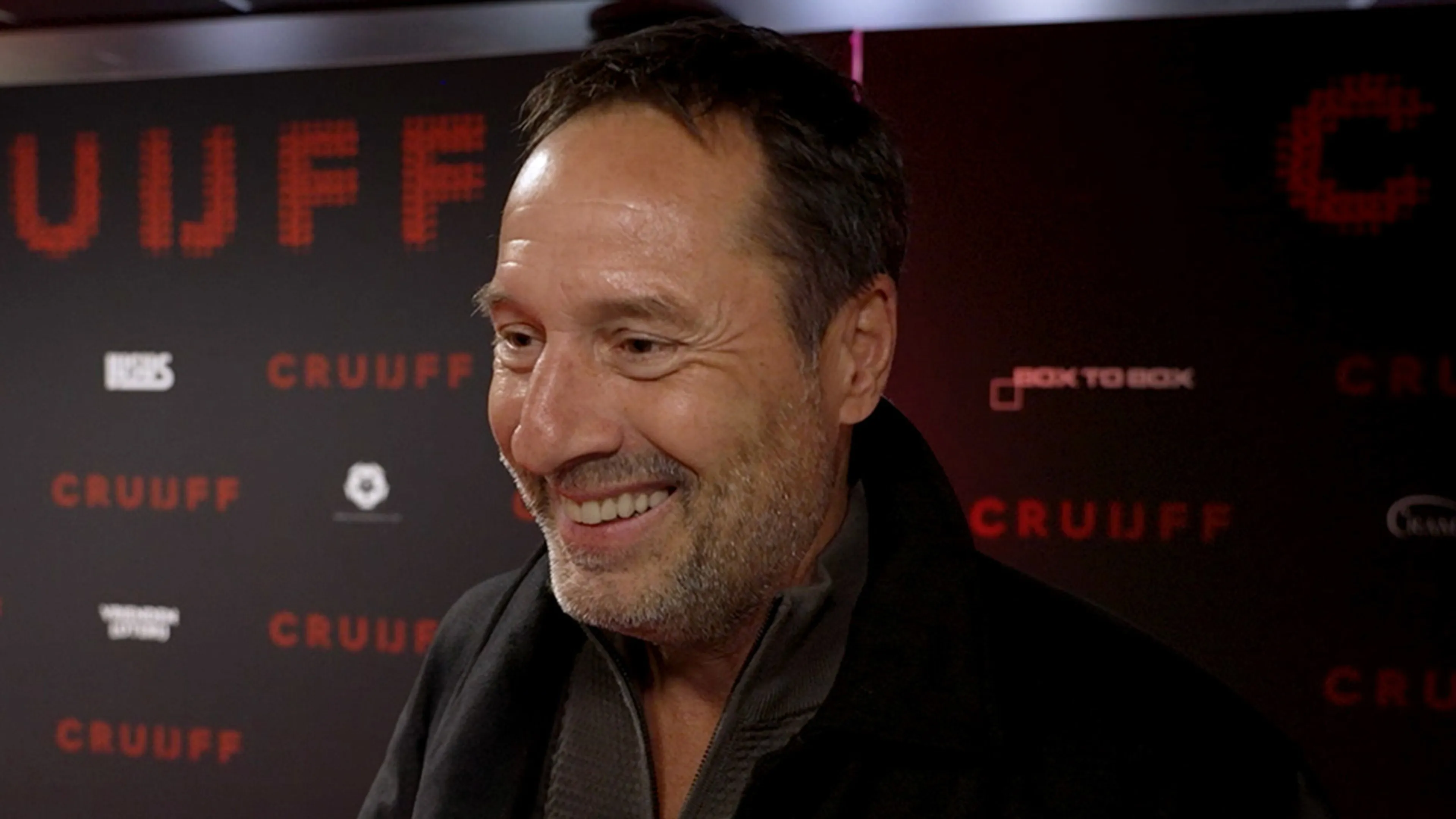 John van ’t Schip prijst de bravoure van Johan Cruijff: 'Hij was daar de voorloper van'