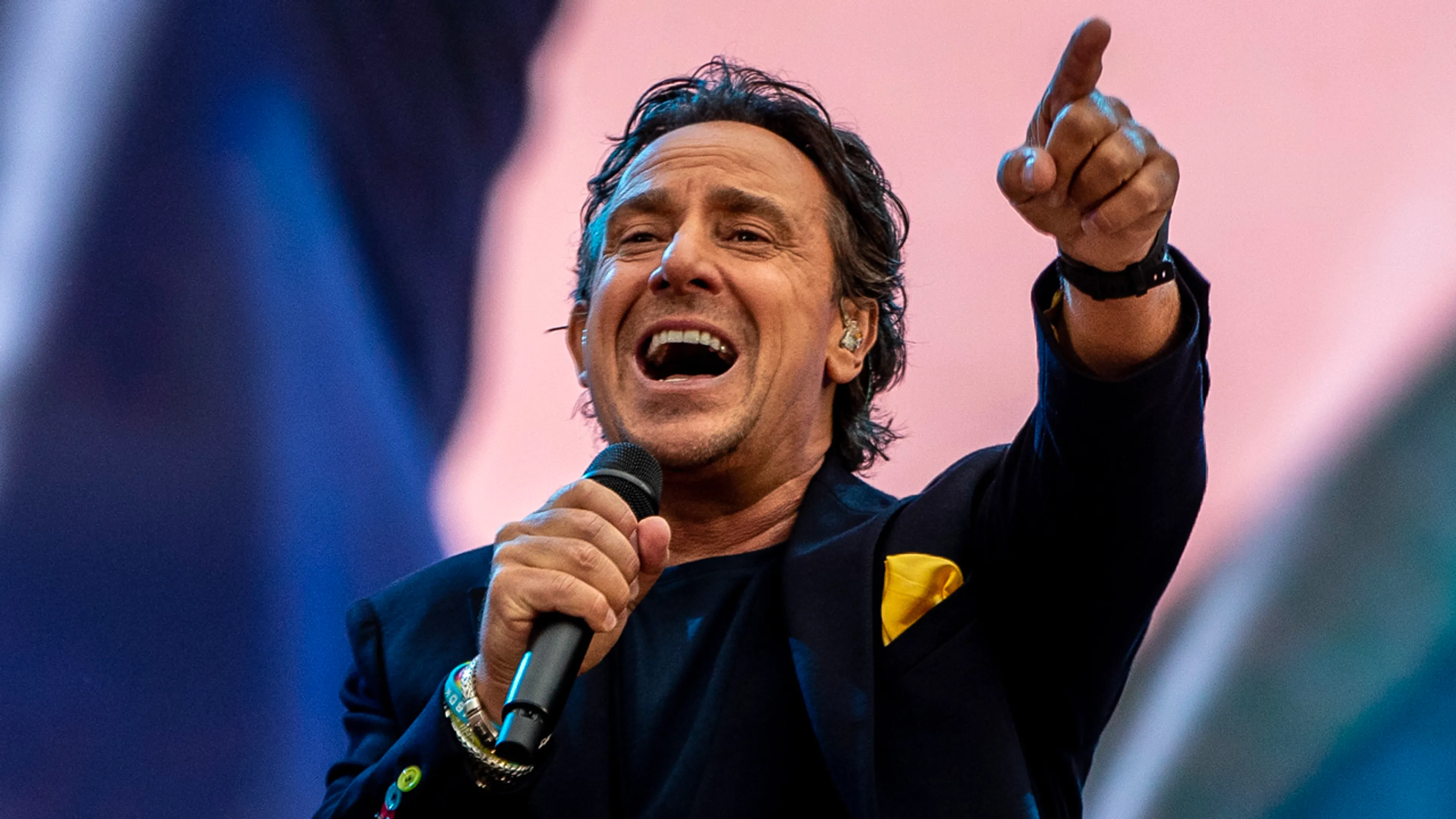 Maakt Marco Borsato zijn comeback op het podium?