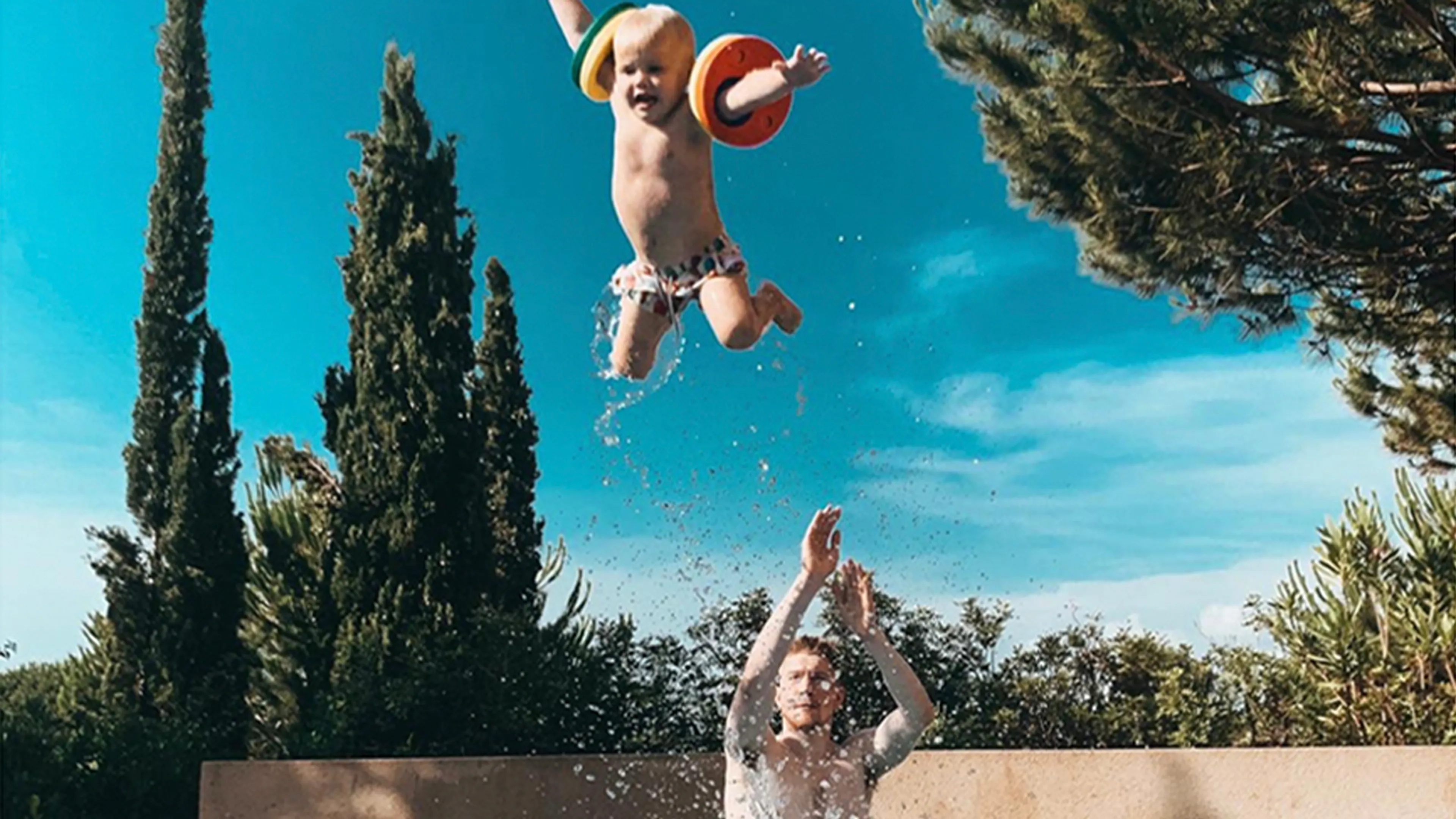 Mendy reageert hilarisch op vakantietweet De Bruyne