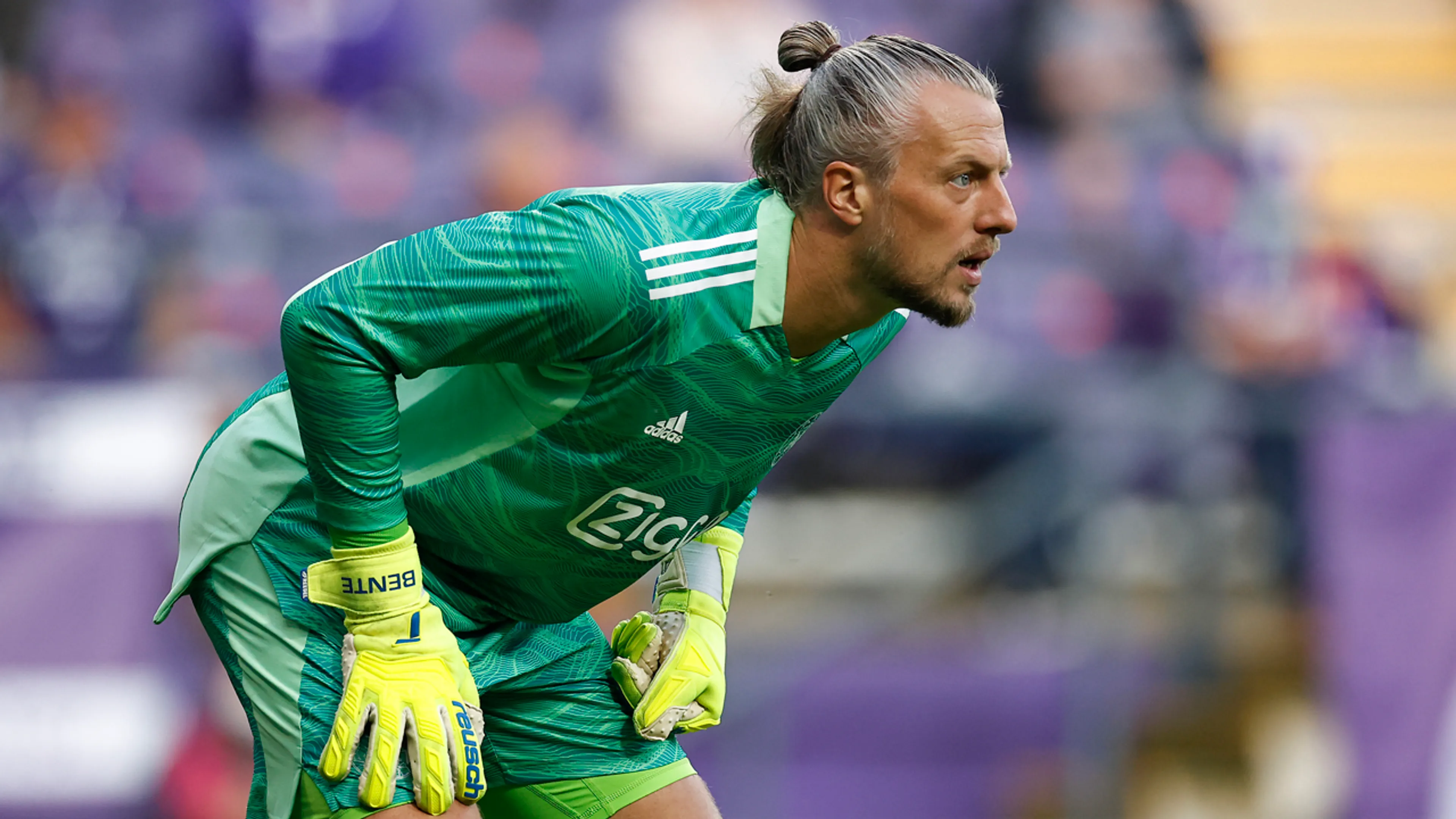 ‘Pasveer heeft de potentie om eerste keeper te worden bij Ajax’