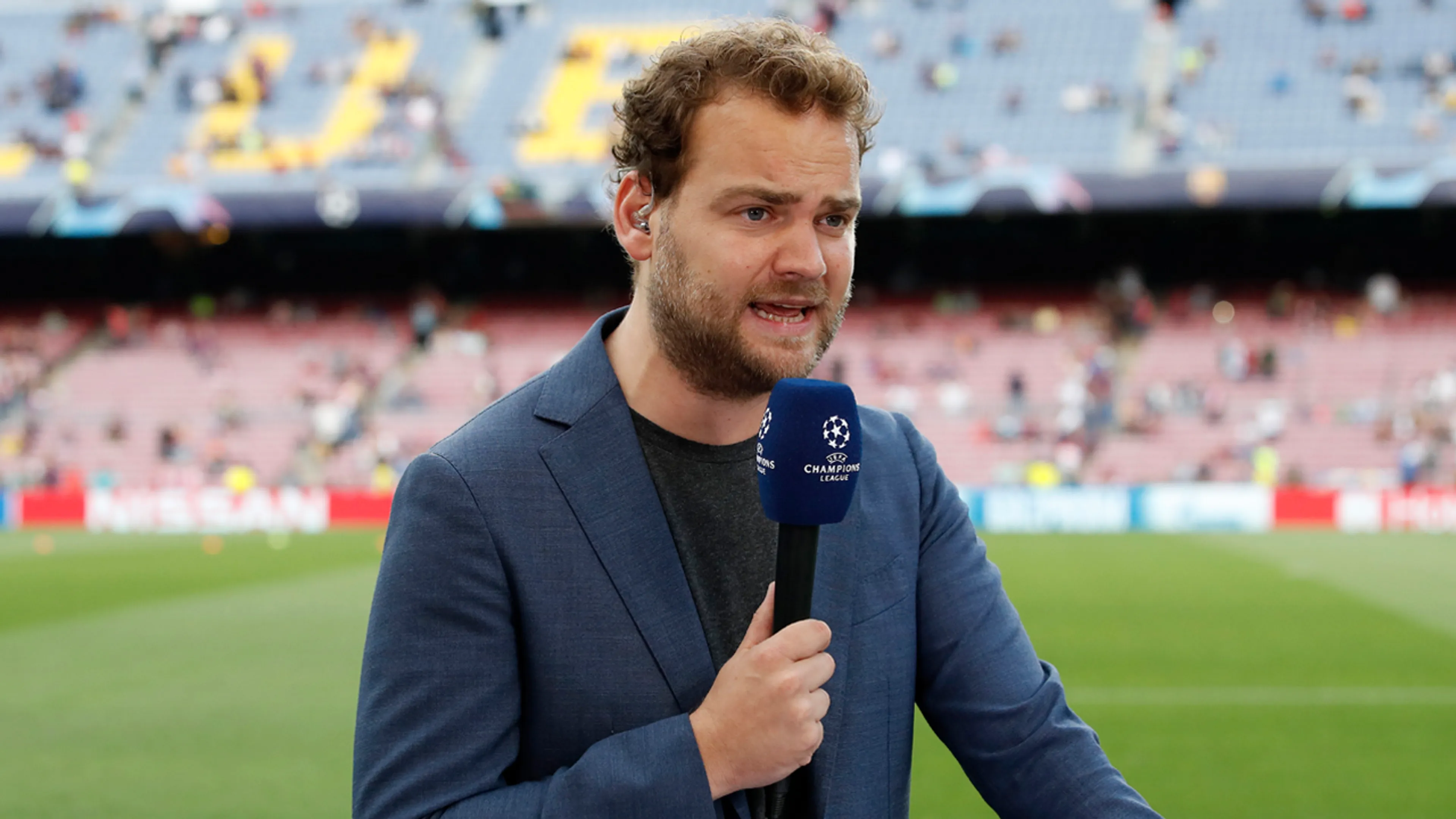 Commentator Van der Goot doet boekje open: 'Op mij wordt er ook wel gezeken'